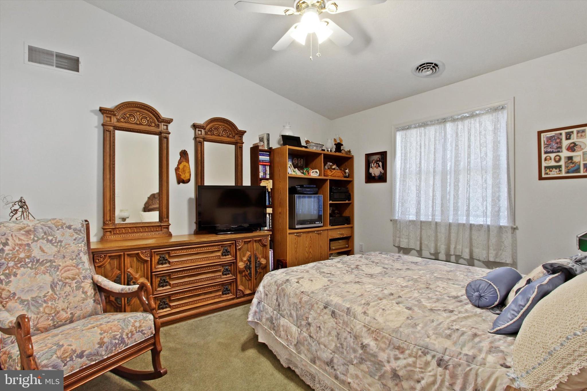 LITTLE CREEK FARMS - Residential