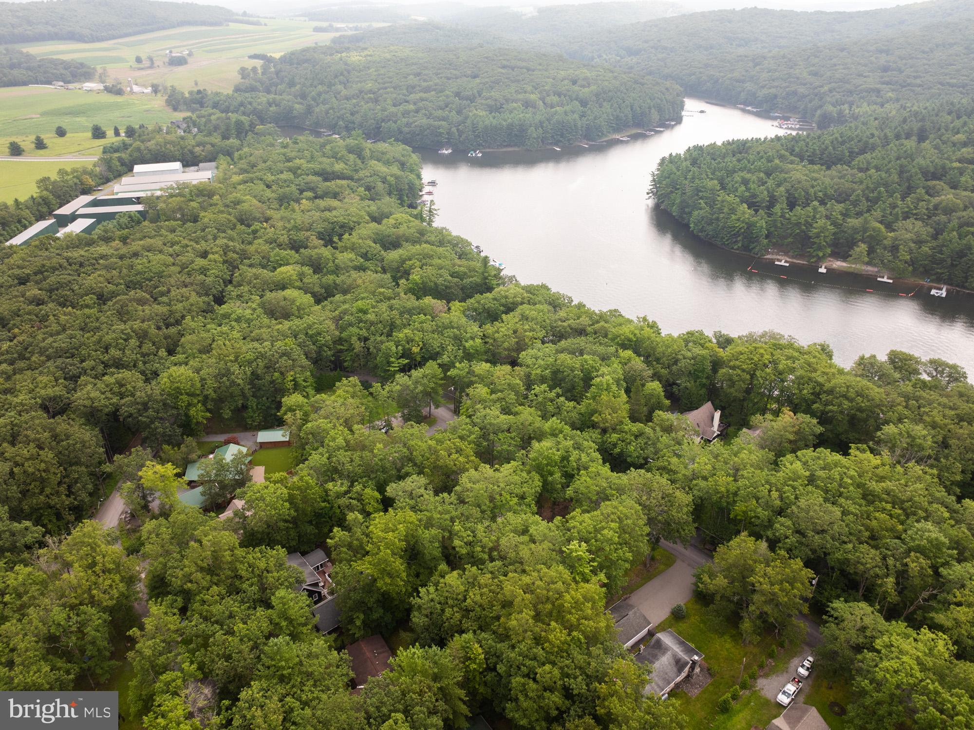 HARVEY'S PENINSULA - Residential