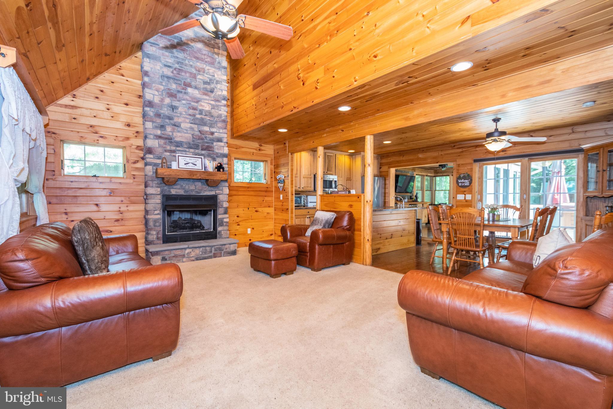 HARVEY'S PENINSULA - Residential