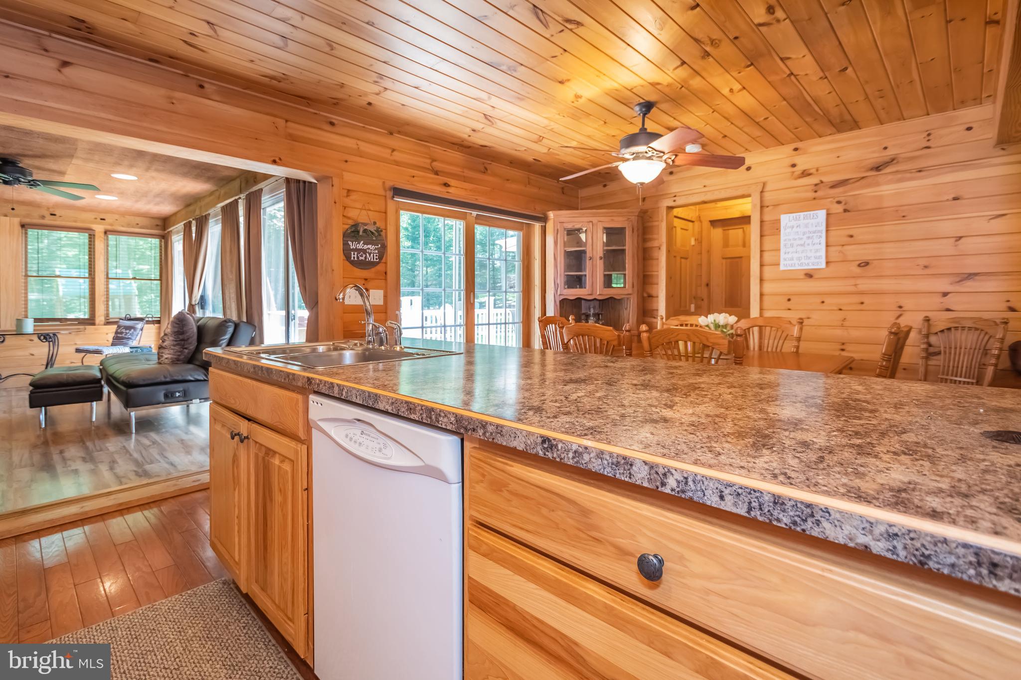 HARVEY'S PENINSULA - Residential