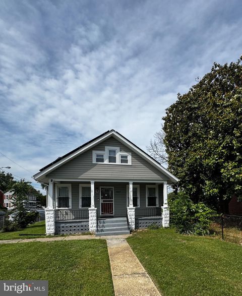 Homes For Sale - 4814 Heath Street<br/> Prince Georges County, CAPITOL HEIGHTS, MD 20743
