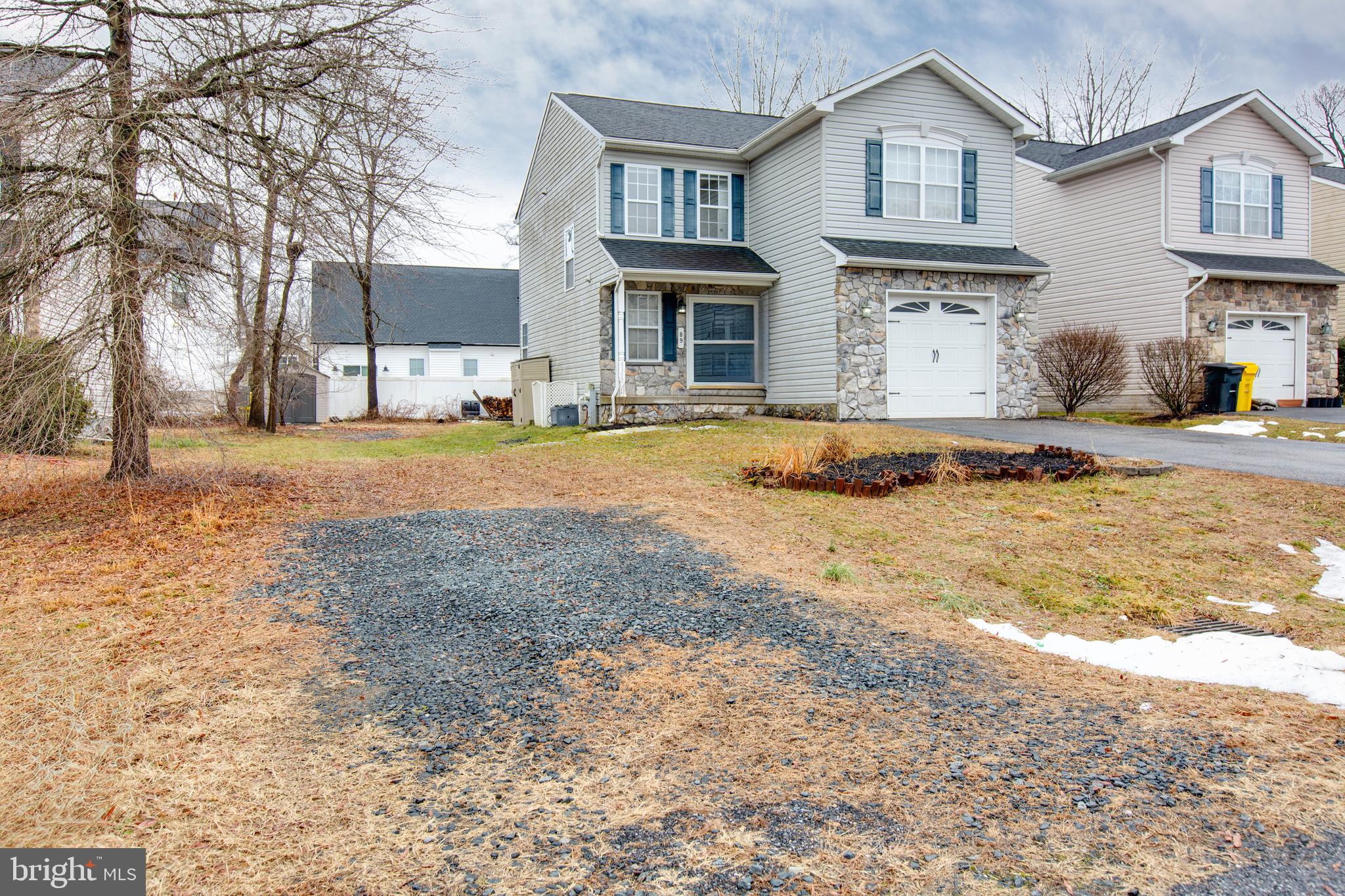 GRANDE VIEW PARK - Residential