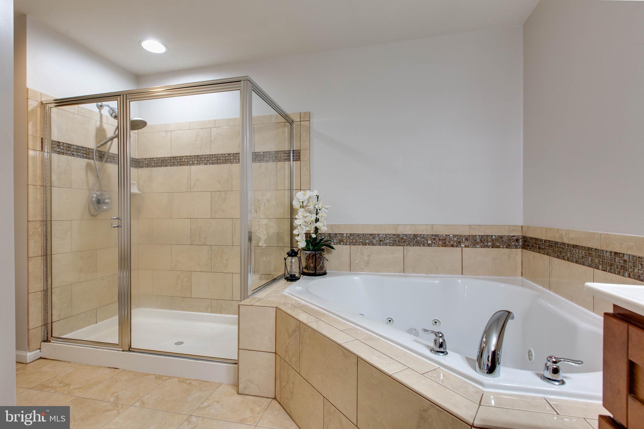 GRANDE VIEW PARK - Residential