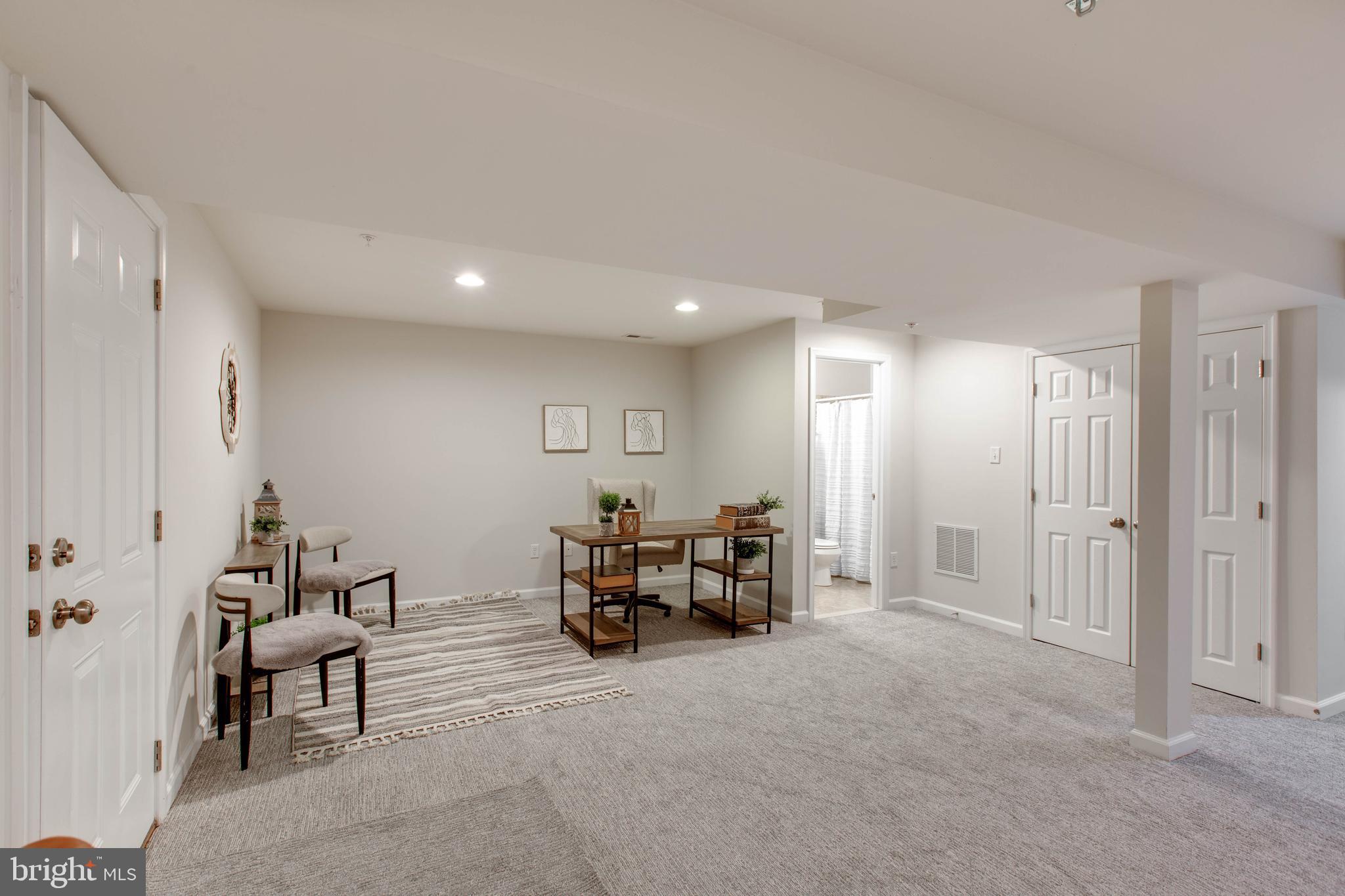 GRANDE VIEW PARK - Residential