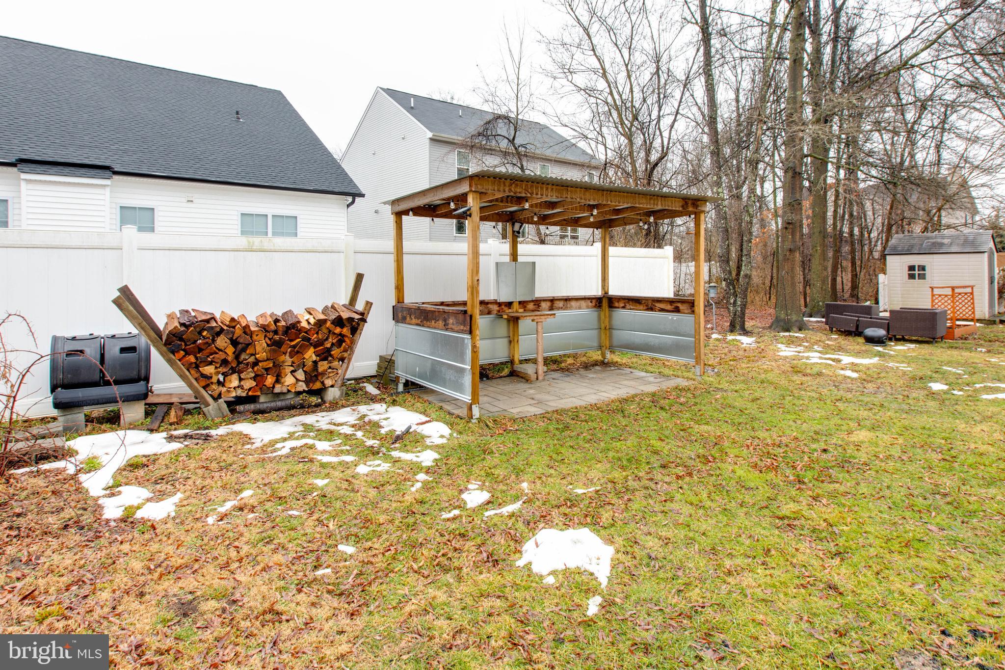 GRANDE VIEW PARK - Residential