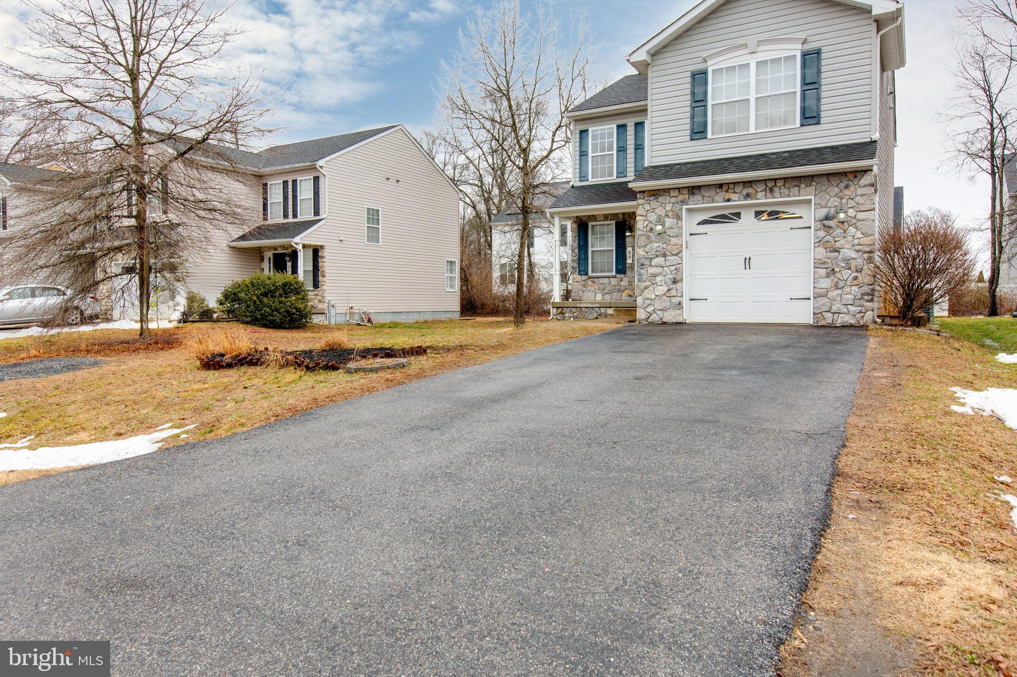 GRANDE VIEW PARK - Residential