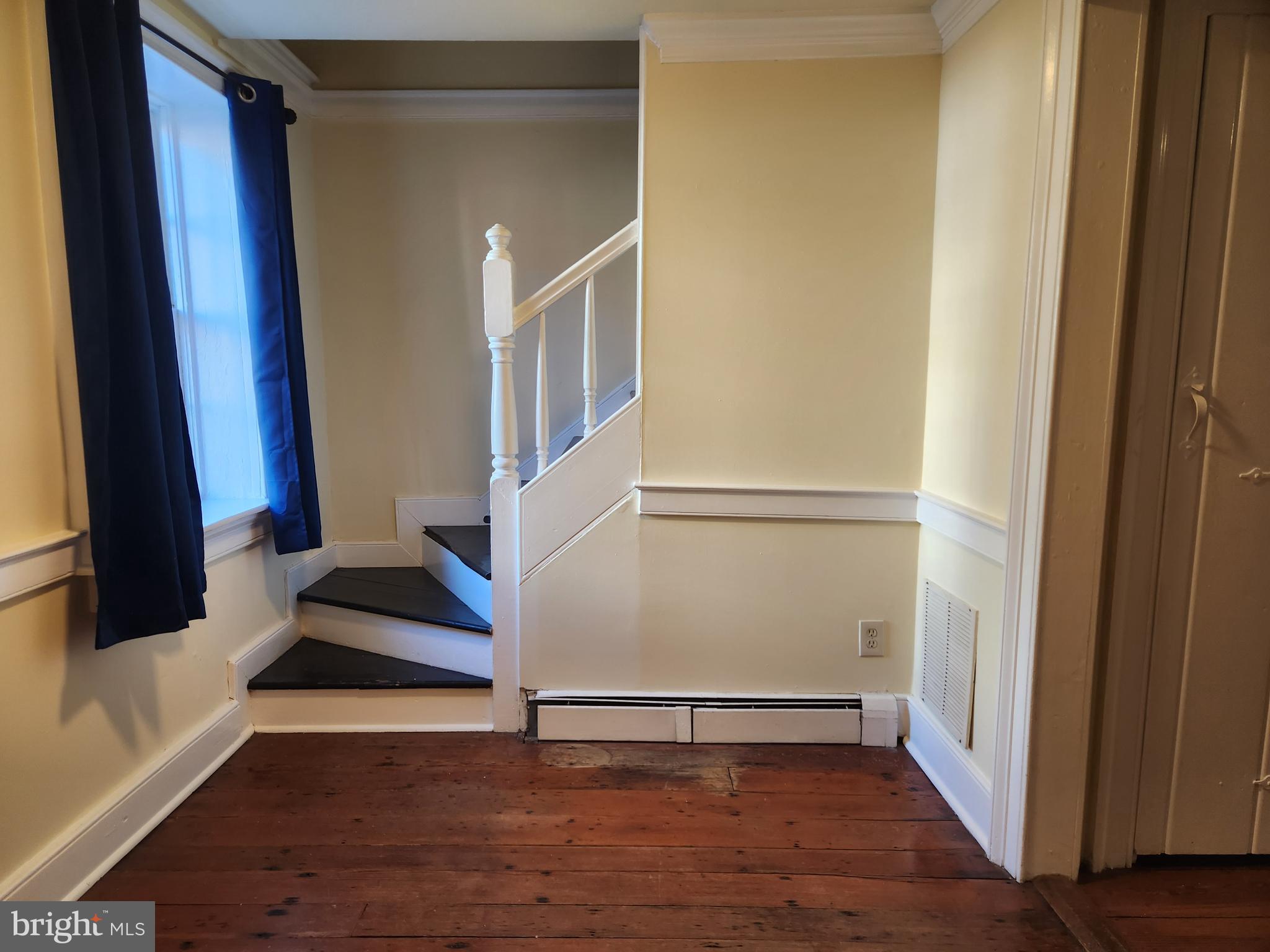 HISTORIC DISTRICT - Residential Lease