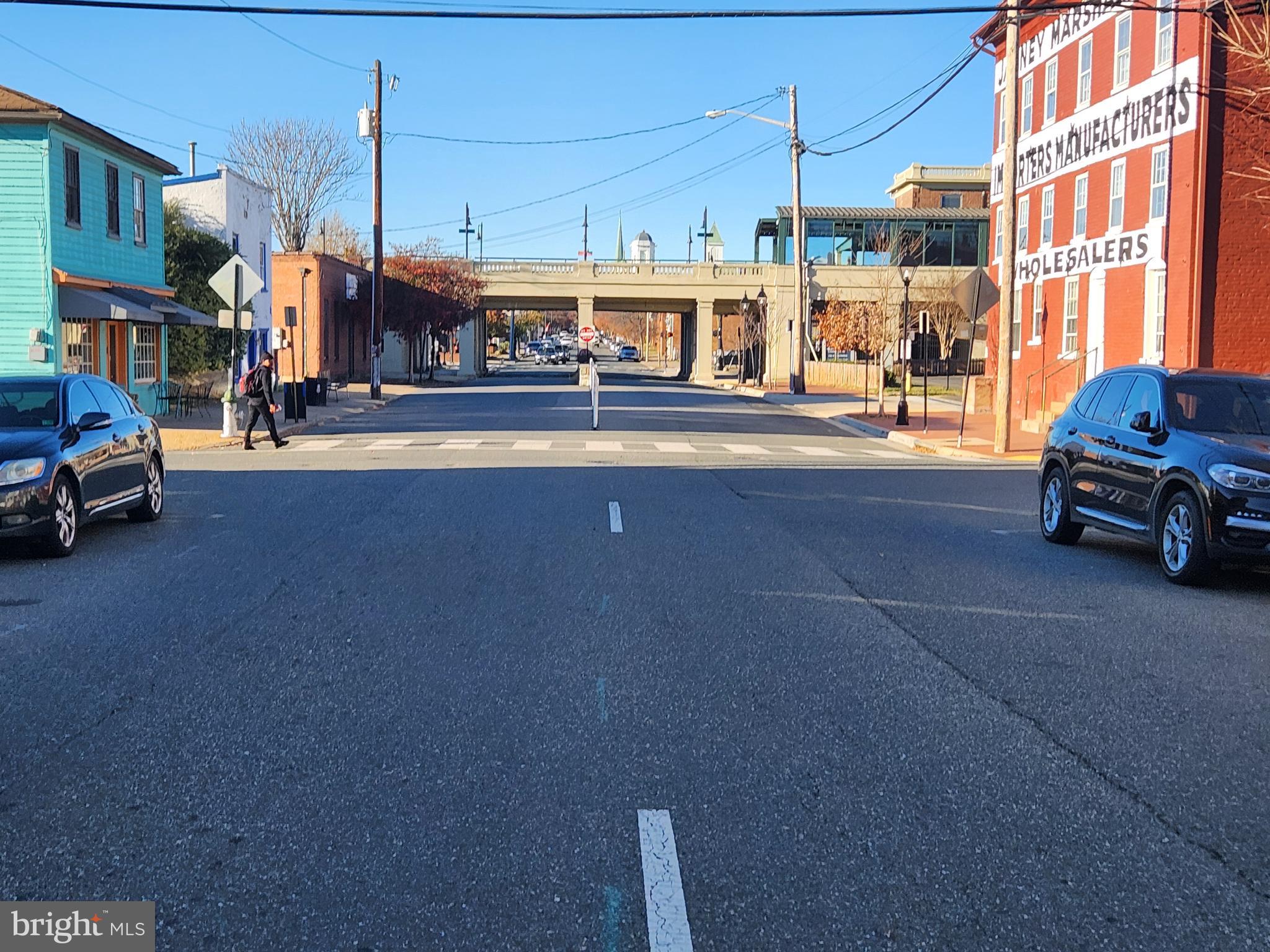 HISTORIC DISTRICT - Residential Lease