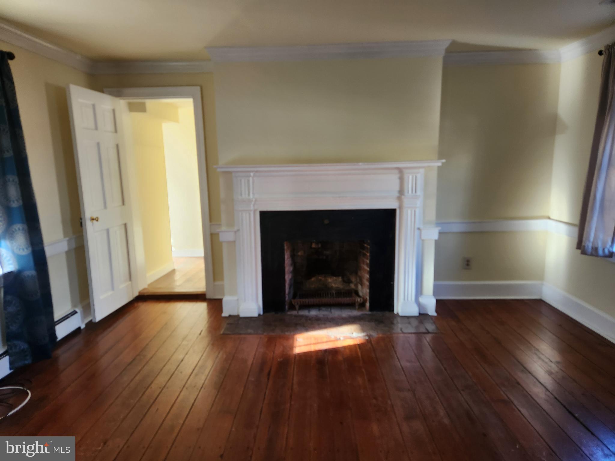 HISTORIC DISTRICT - Residential Lease