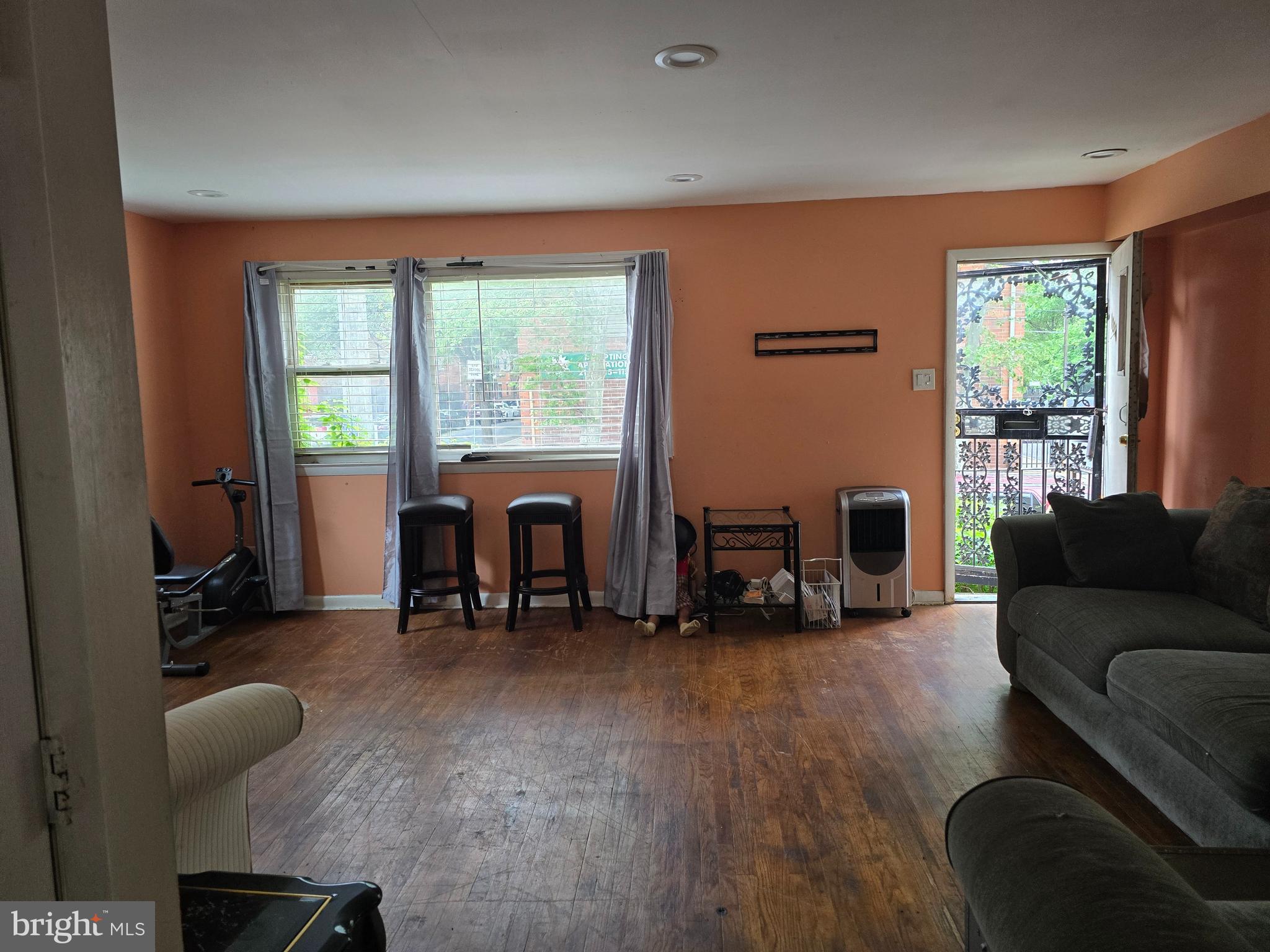TEMPLE UNIVERSITY - Residential