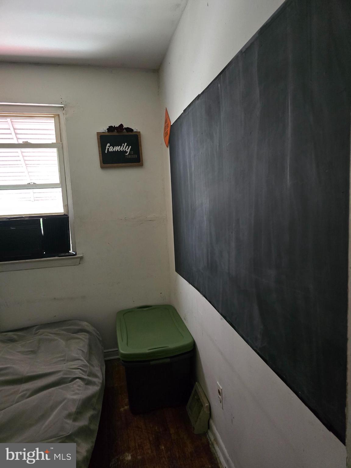 TEMPLE UNIVERSITY - Residential