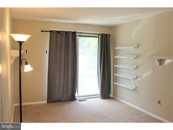 YORKTOWN - Residential Lease