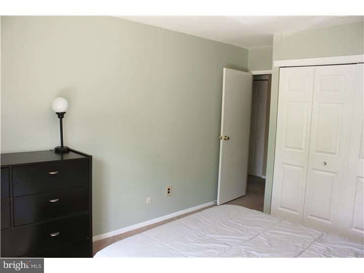 YORKTOWN - Residential Lease