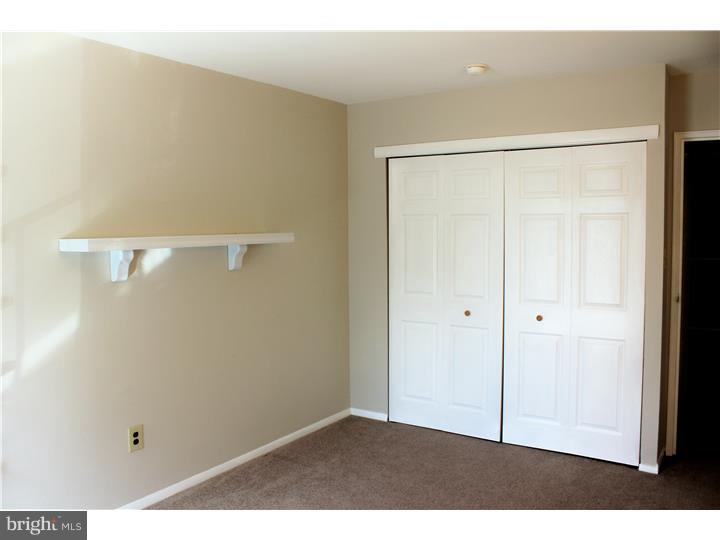 YORKTOWN - Residential Lease