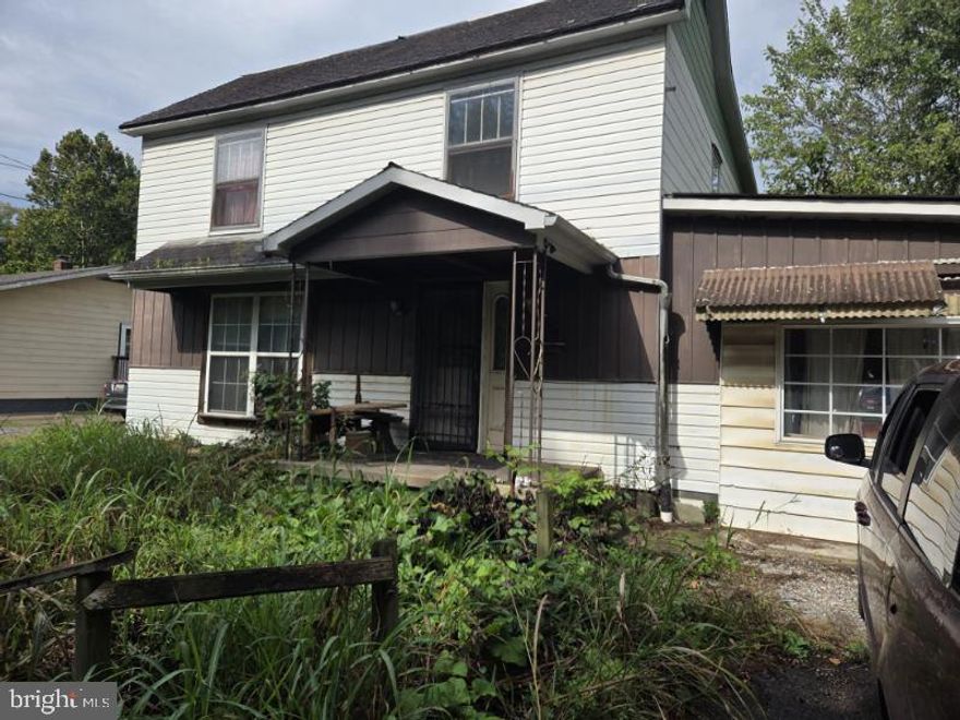 ONLINE AUCTION: Bidding begins 10/31/2025 @ 10:00 AM. Bidding ends 11/4/2025 @ 12:40 PM. List Price is Suggested Opening Bid. 2 Story Detached Home located in La Vale, Maryland within Allegany County. Residents can enjoy the nearby attractions such as Wills Mountain State Park, Bishop Walsh Pee Wee Soccer Fields, & all the attractions located in Cumberland. Property is Vacant. Easy Access to Major Traffic Artery Mt. Savage Road NW. Deposit: $5,000.