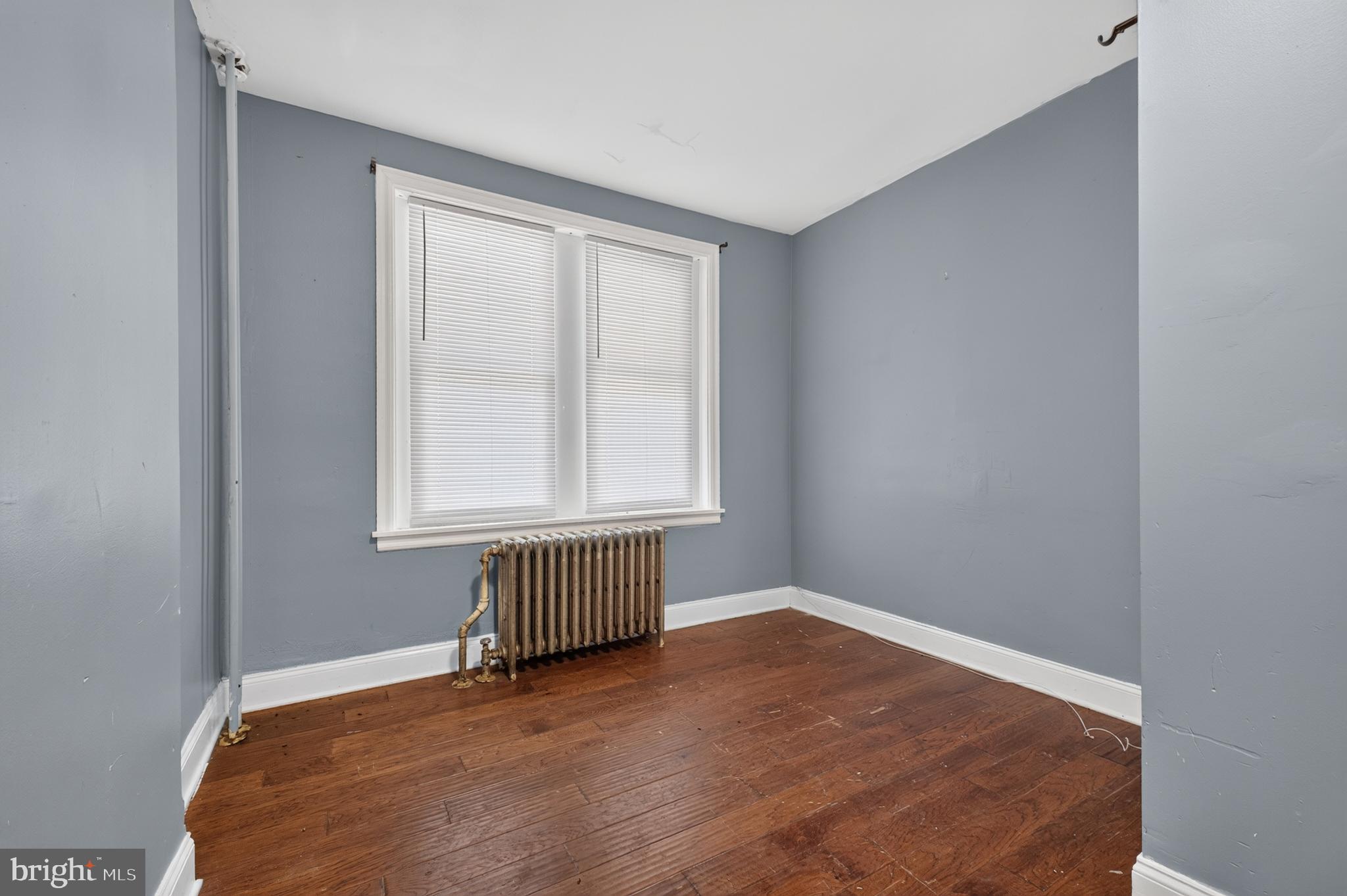 18 E 21ST STREET
