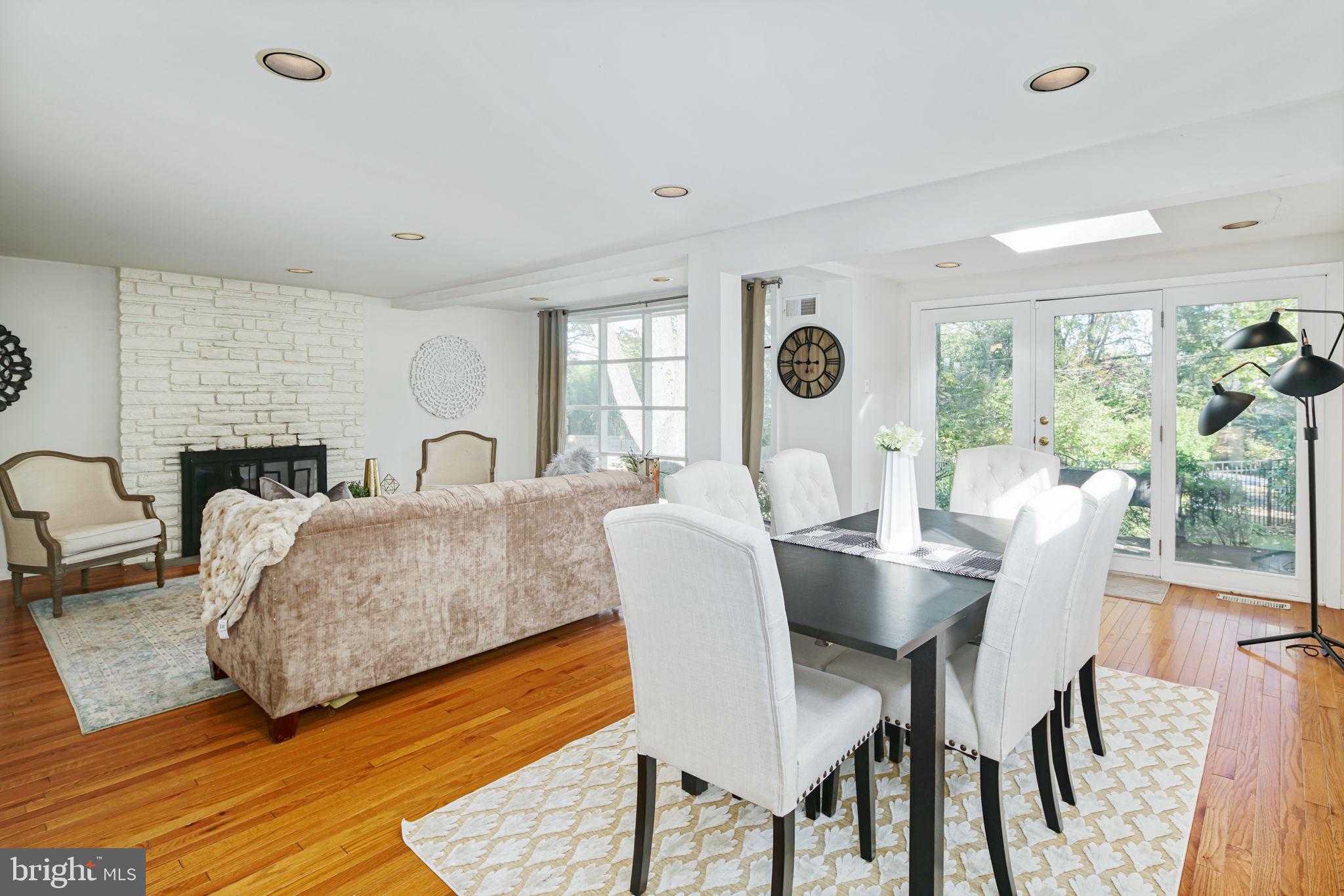 COLLEGE PARK - Residential
