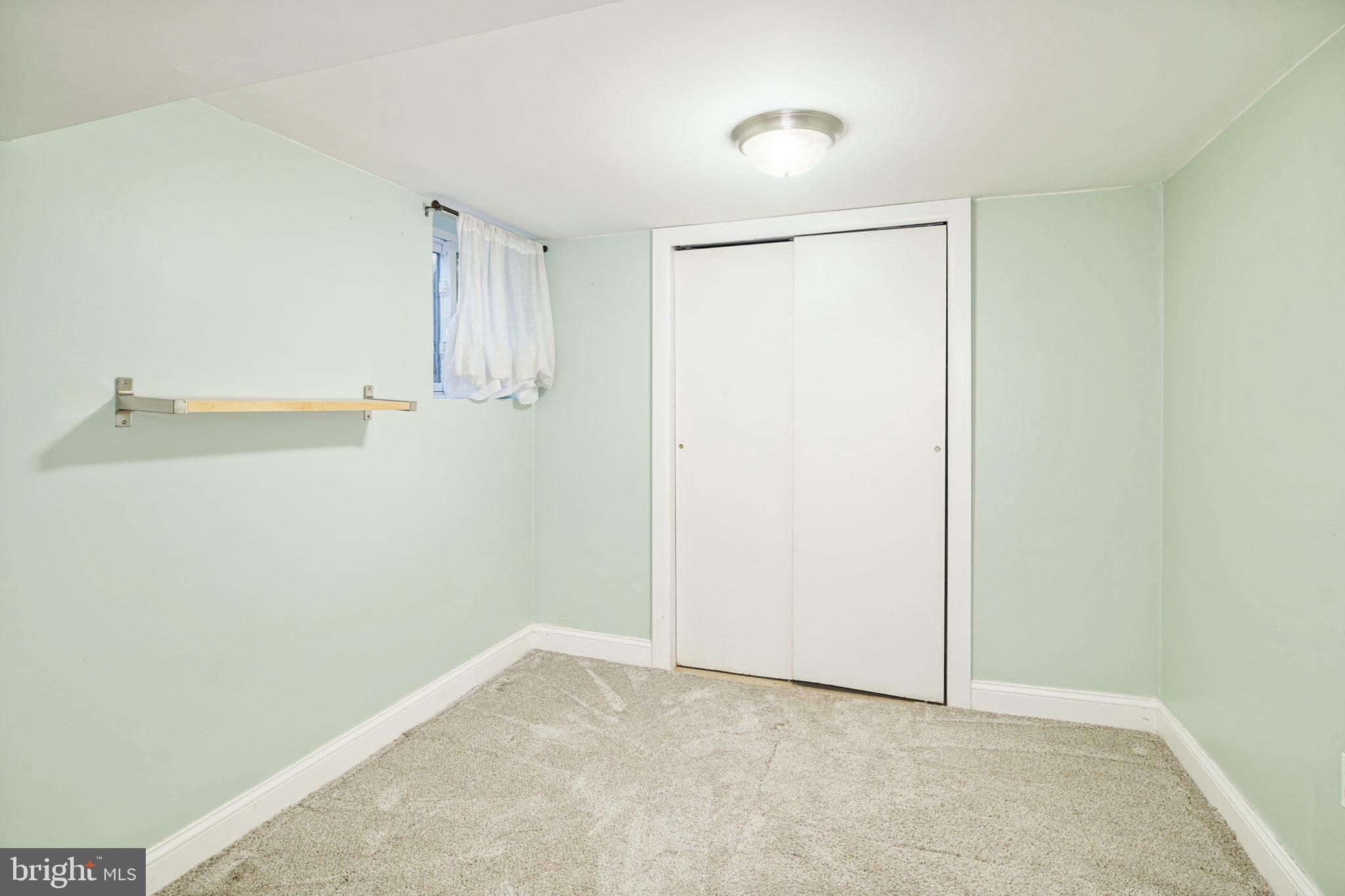 COLLEGE PARK - Residential