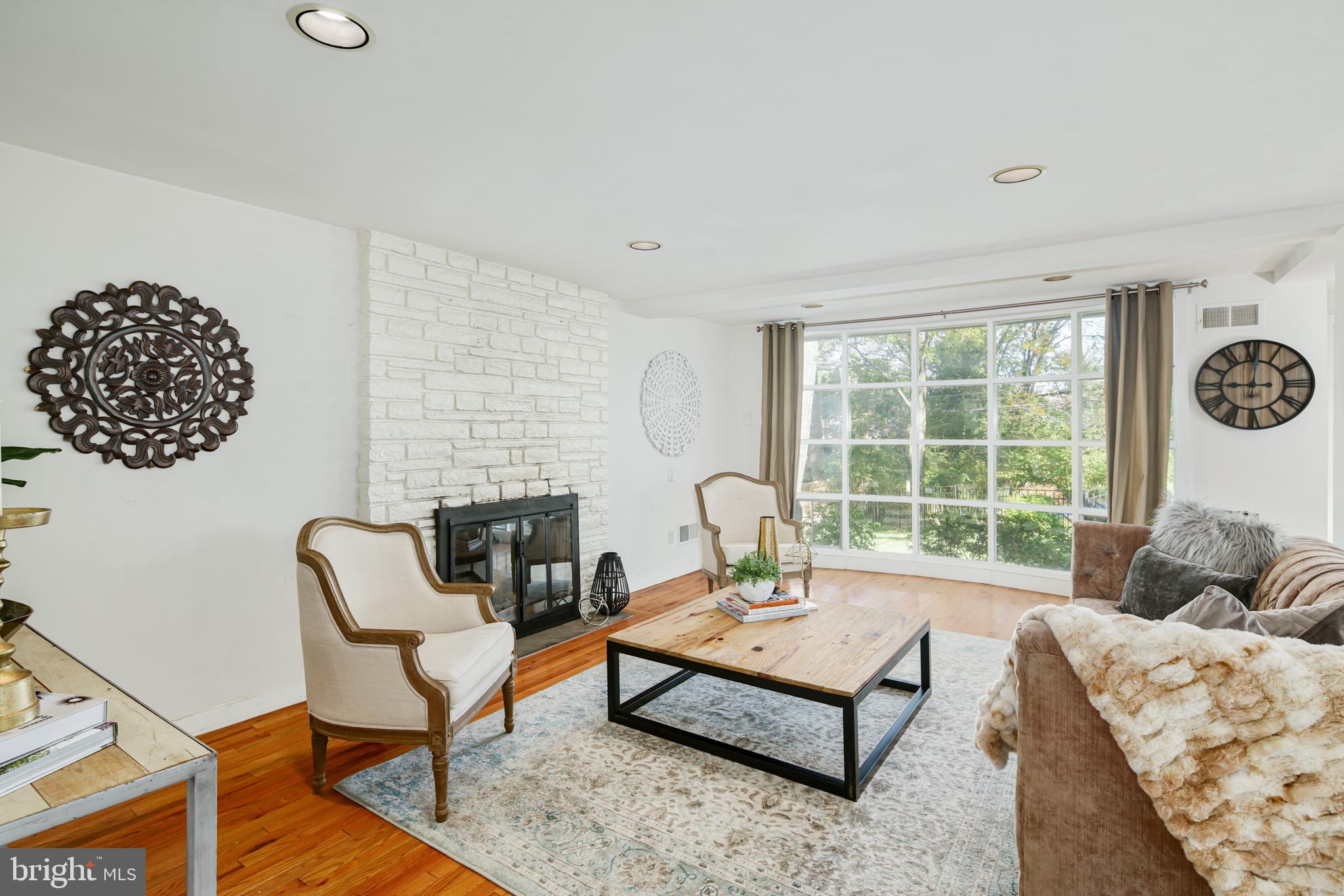 COLLEGE PARK - Residential