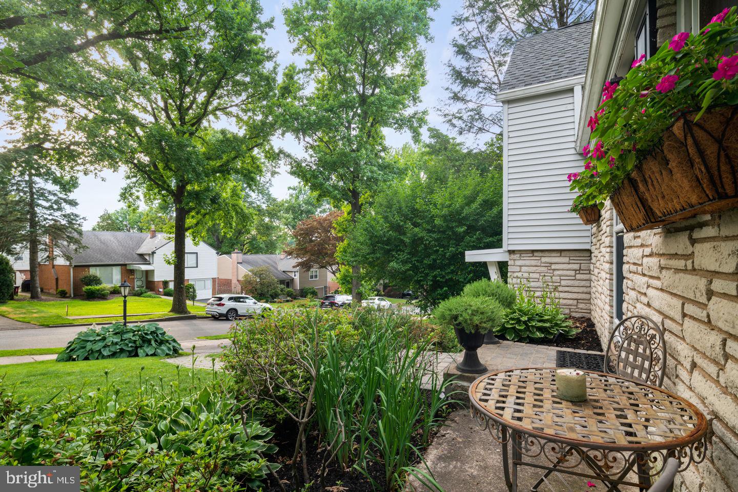 COLLEGE PARK - Residential