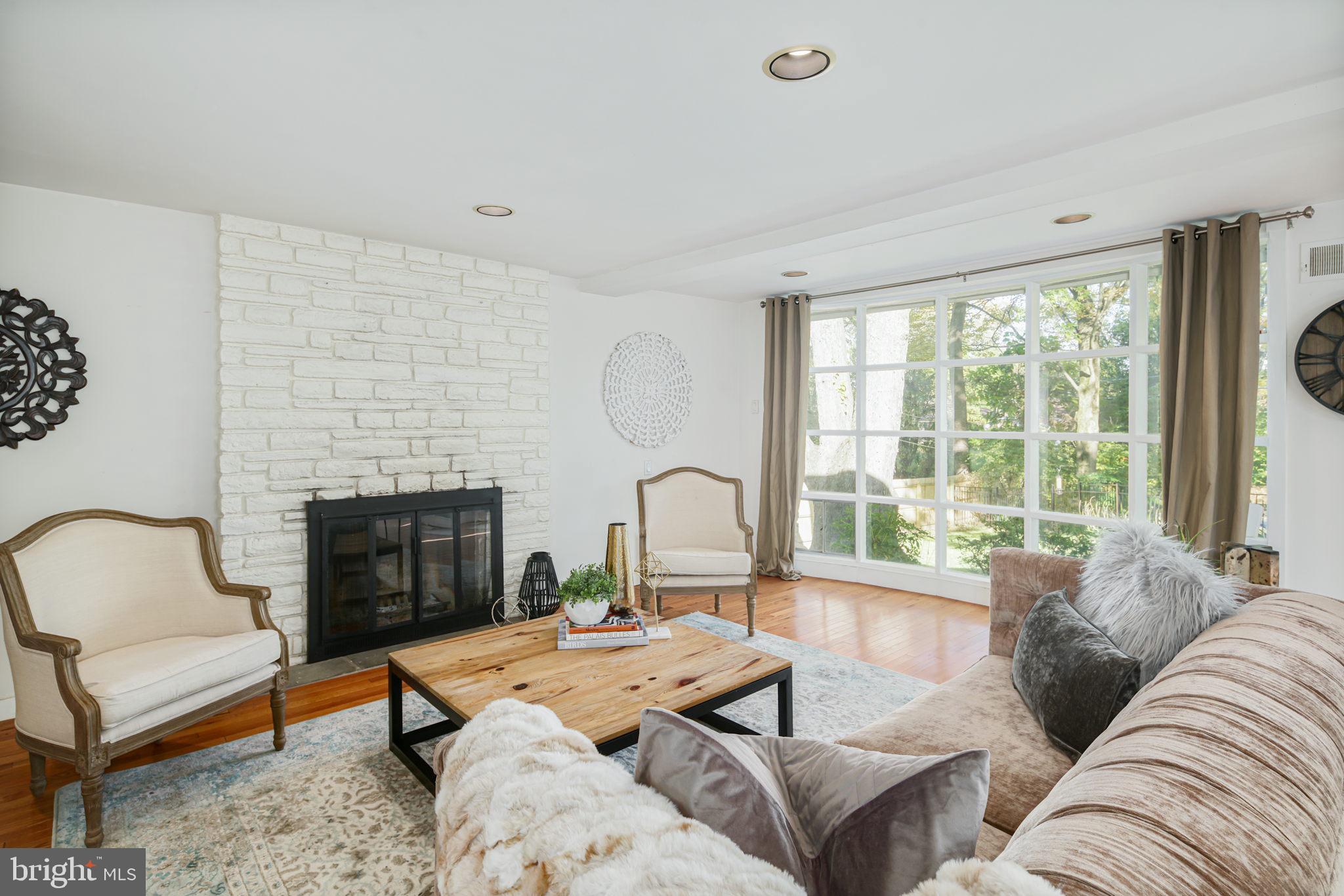 COLLEGE PARK - Residential