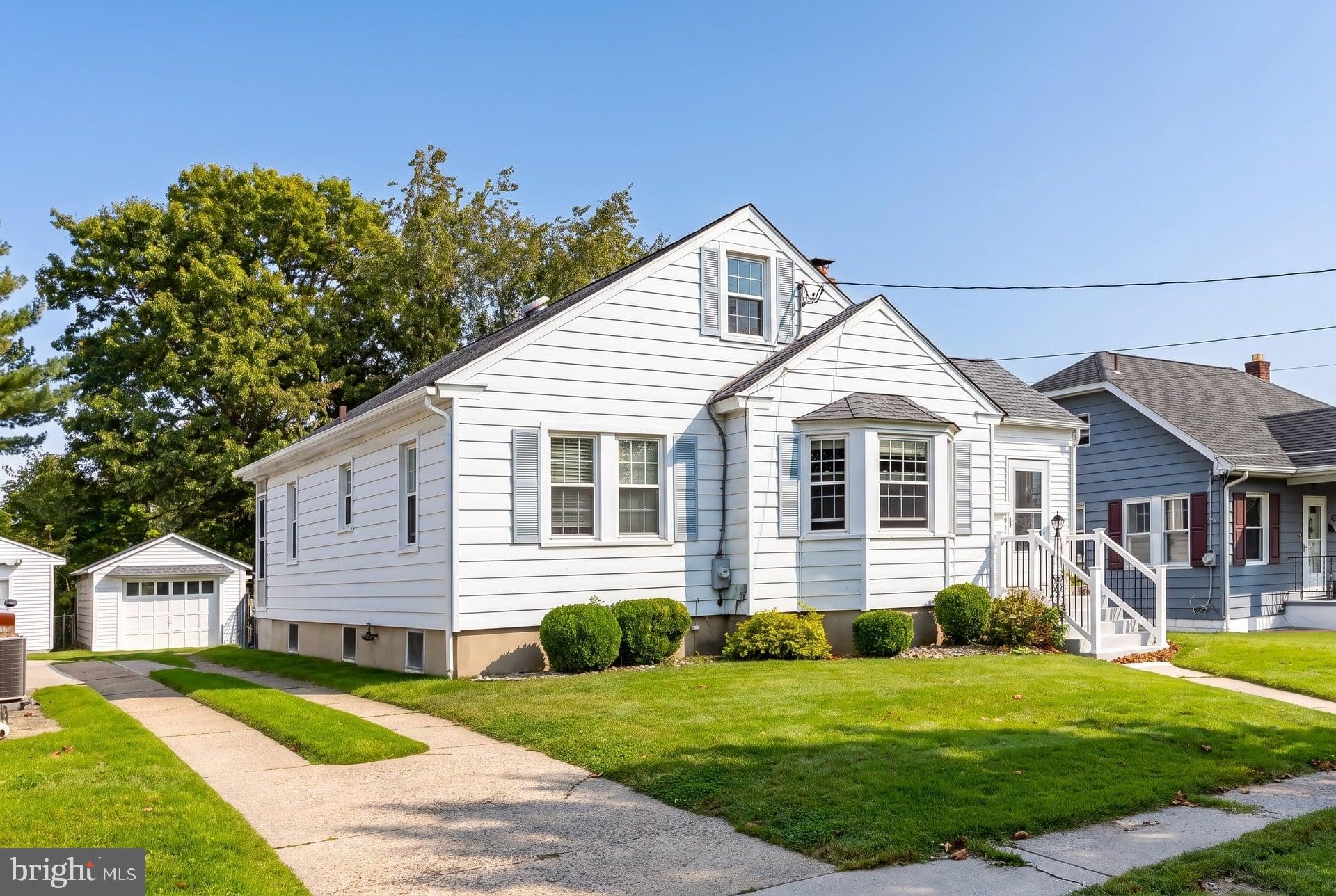 132 CENTER STREET