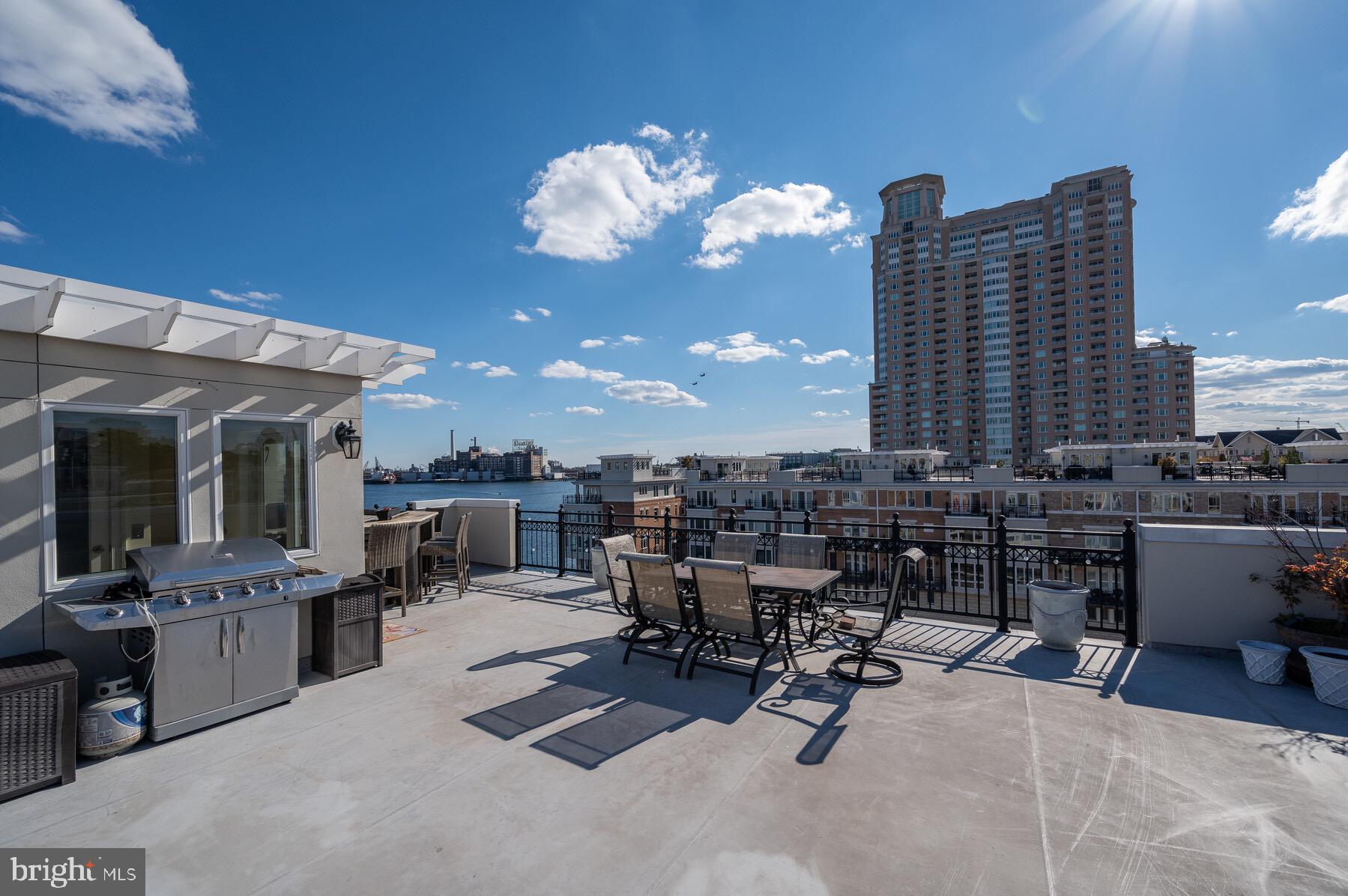 PIER HOMES AT HARBORVIEW - Residential Lease