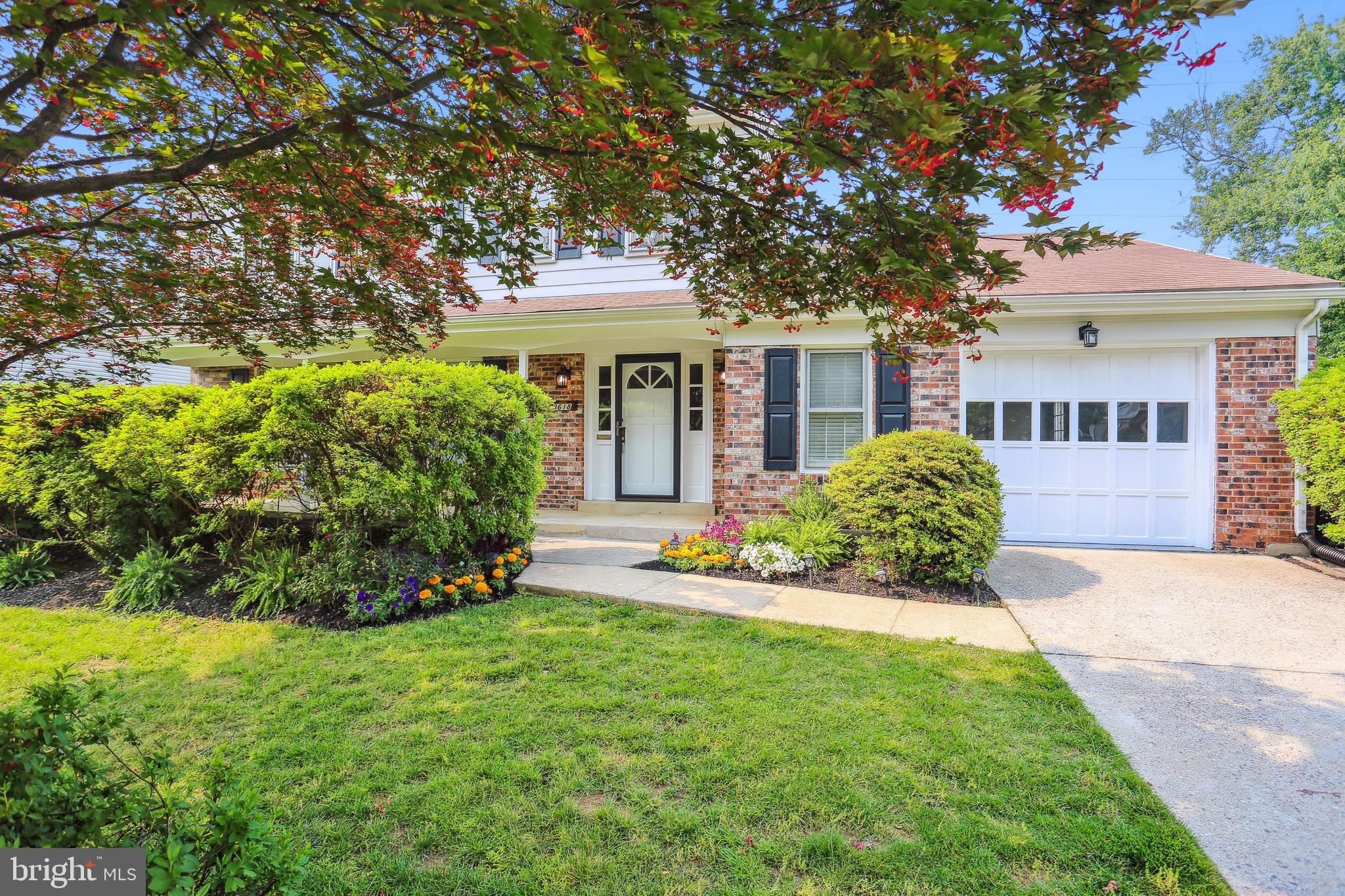 REGENCY ESTATES - Residential