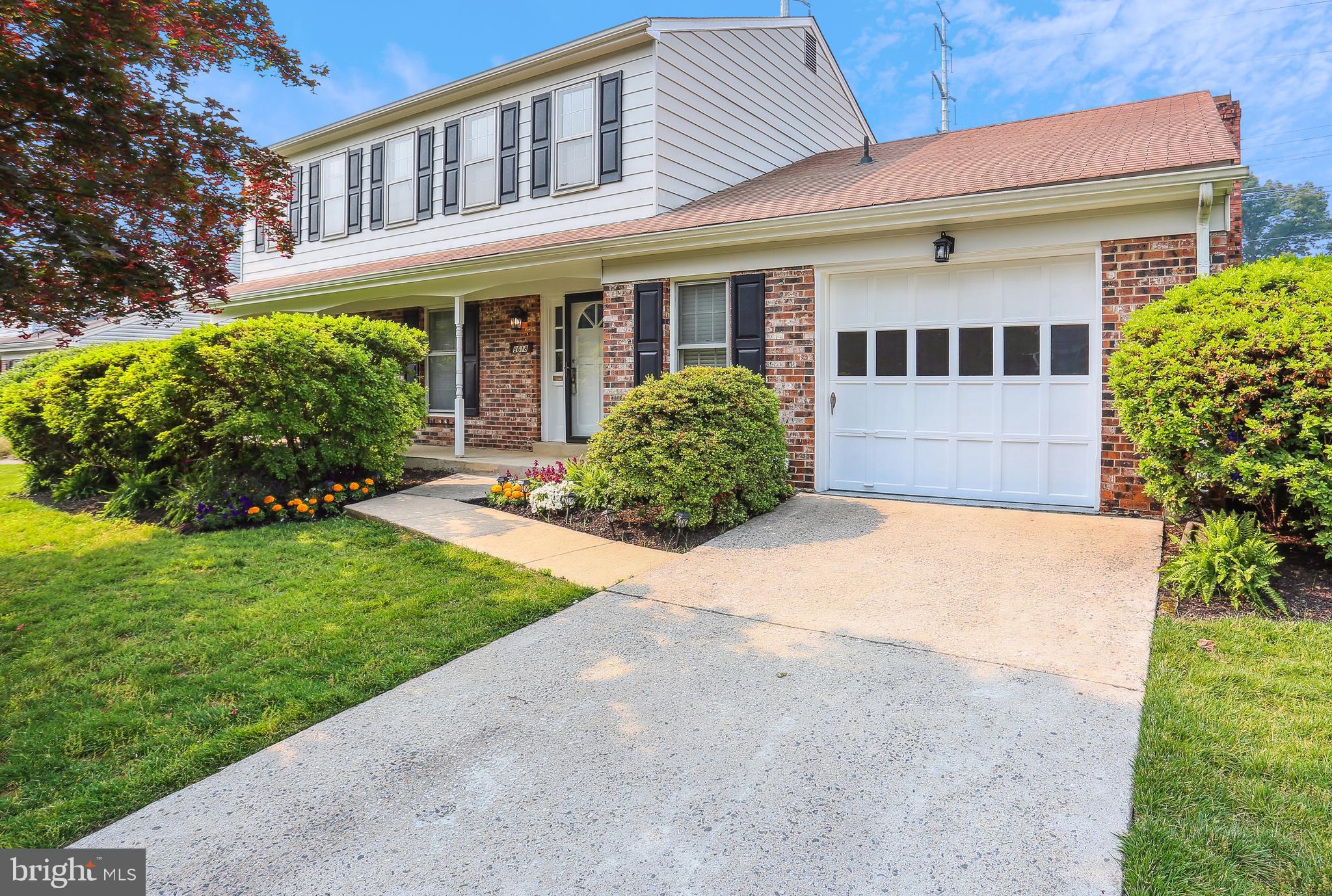 REGENCY ESTATES - Residential