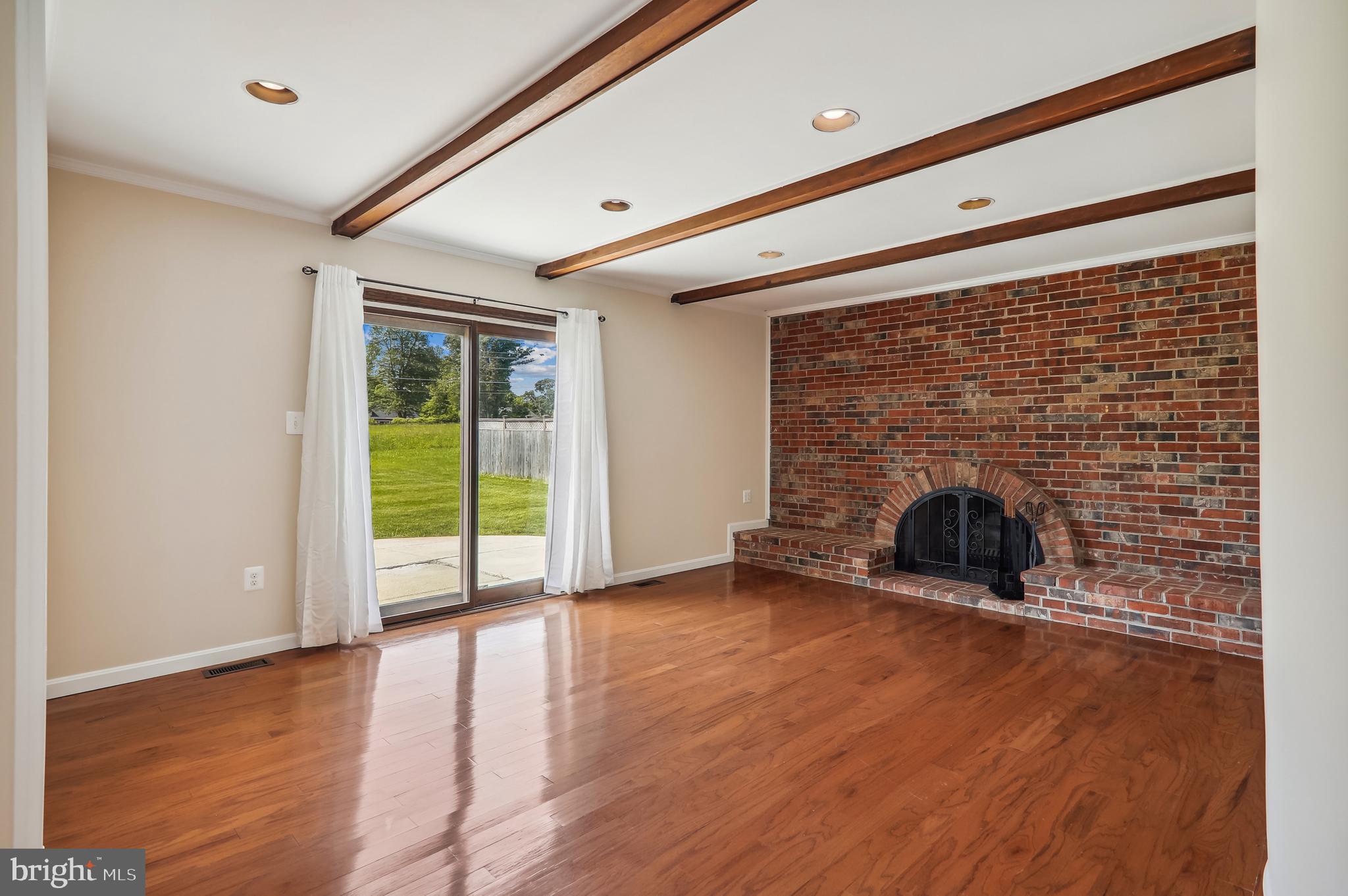 REGENCY ESTATES - Residential