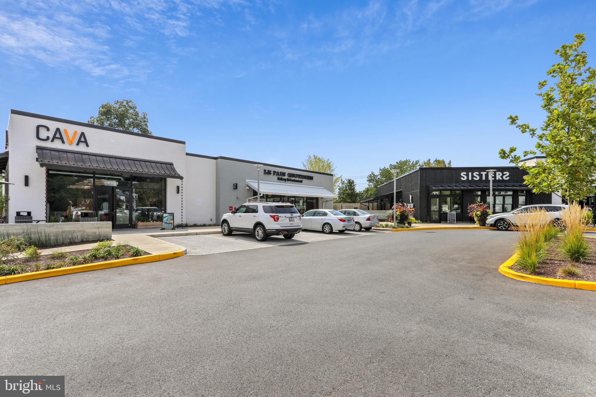 REGENCY ESTATES - Residential