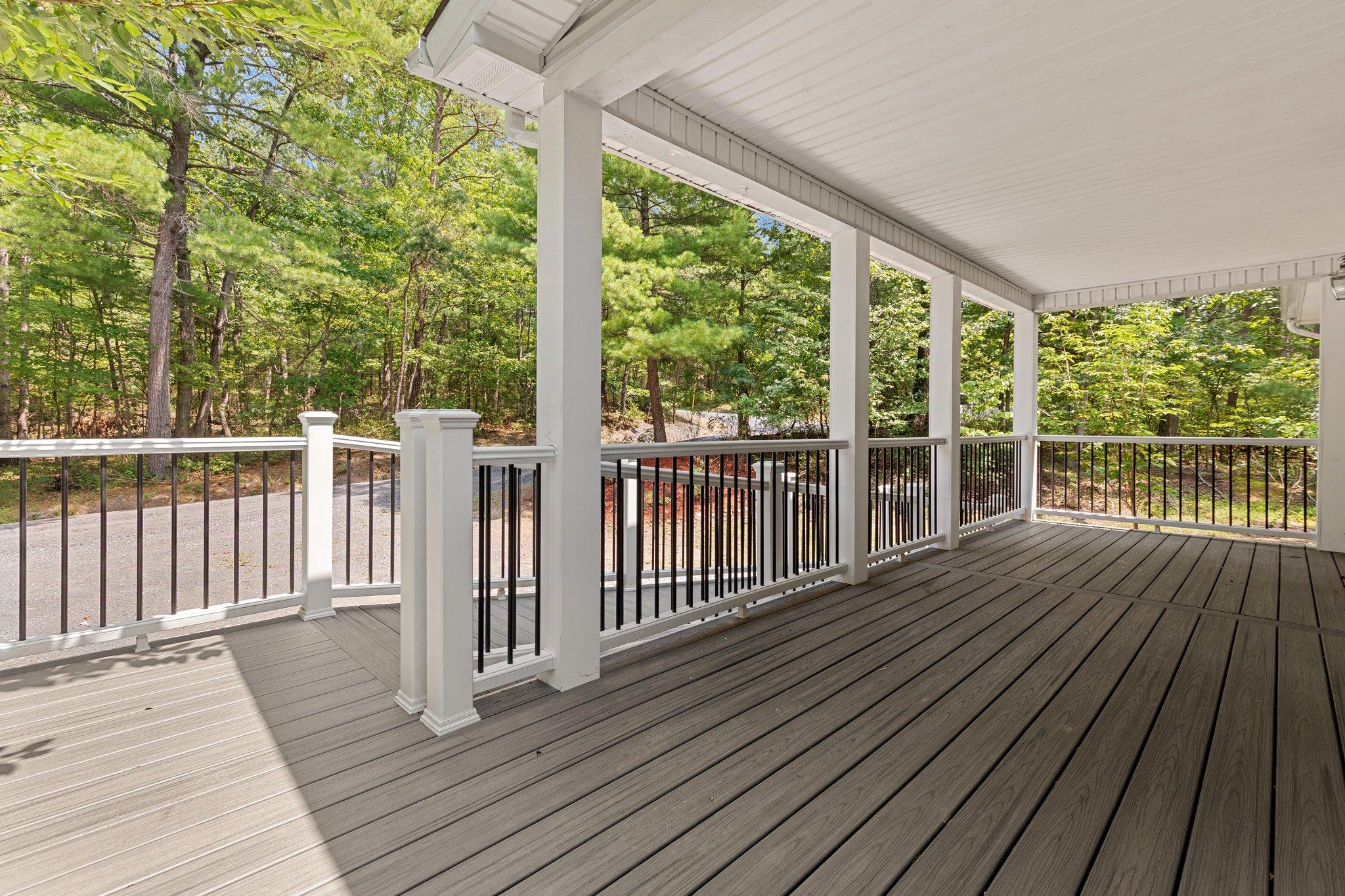 566 IRONWOOD ROAD