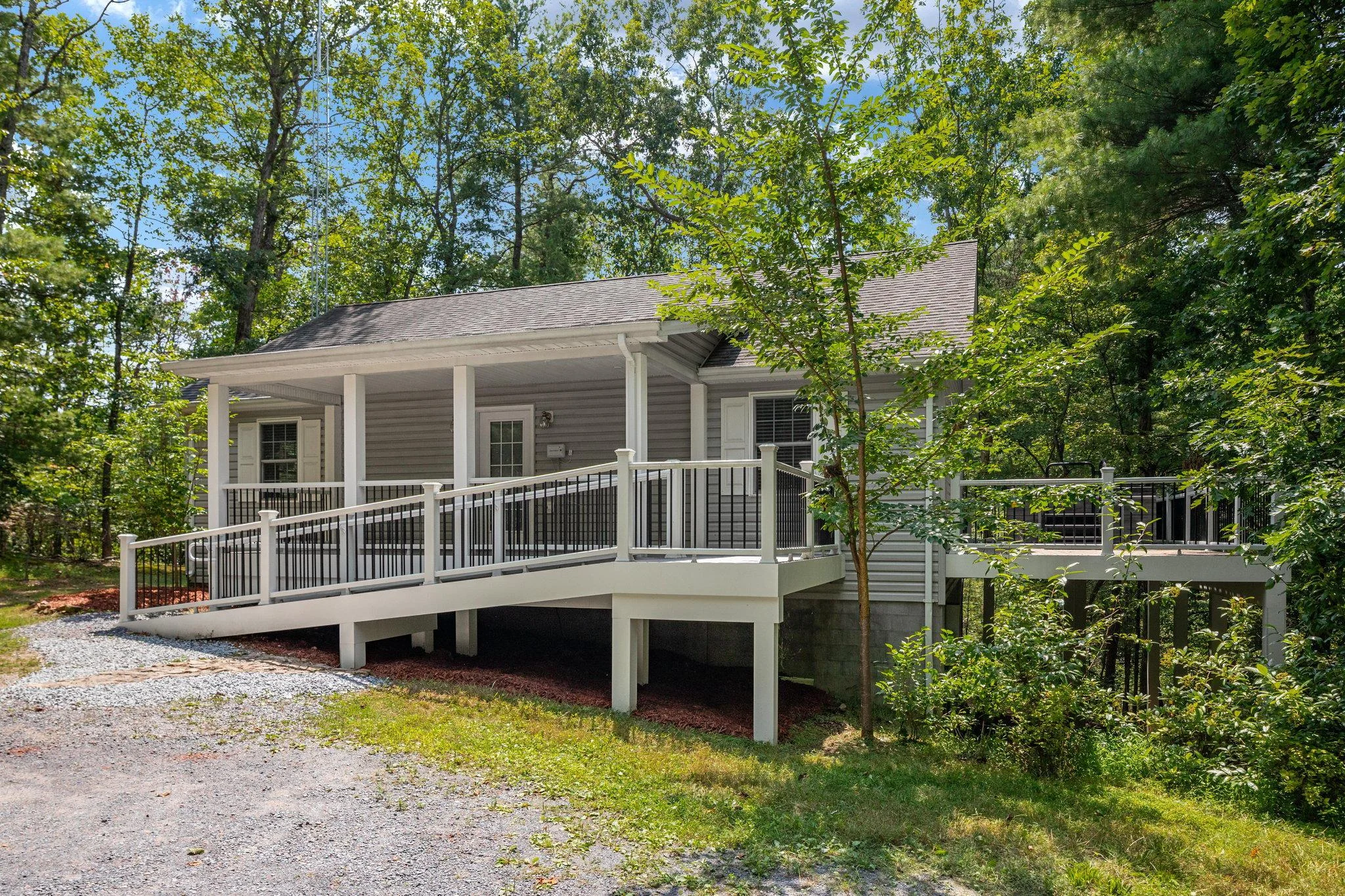 566 Ironwood Road, Mount Jackson, VA, 22842