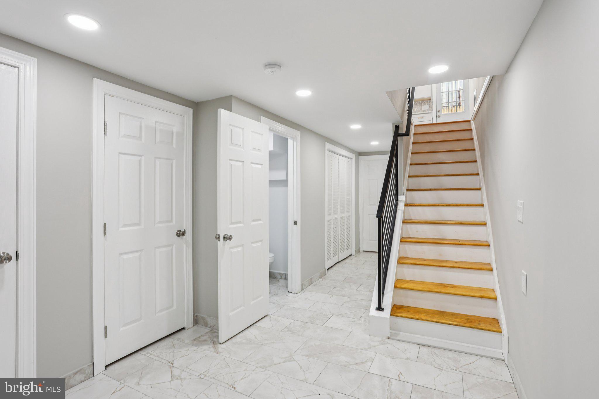 NORRIS SQUARE - Residential