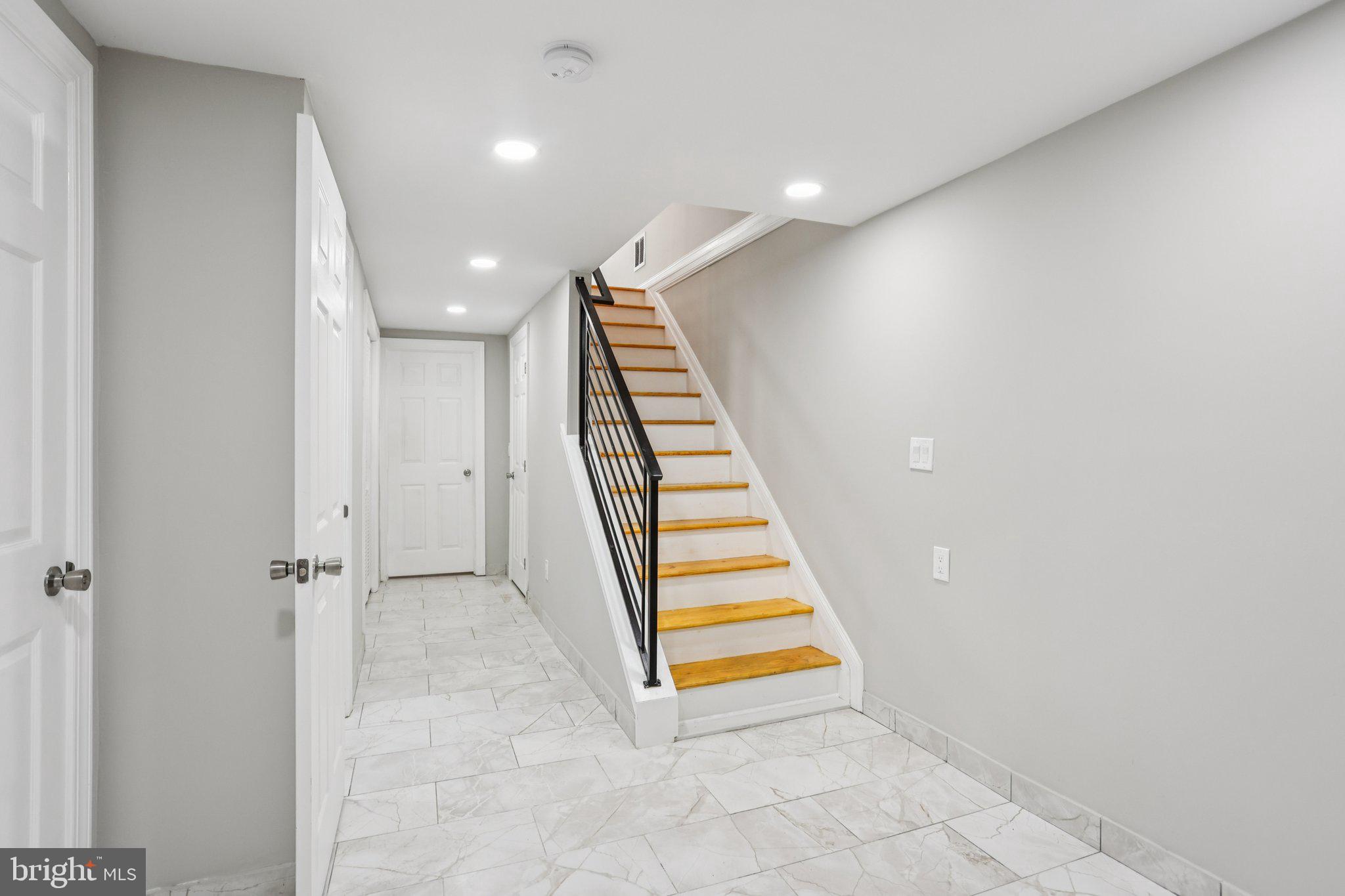 NORRIS SQUARE - Residential