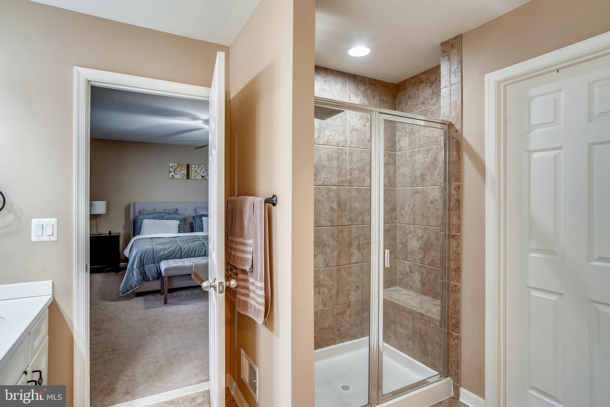 HASTINGS MARKETPLACE - Residential