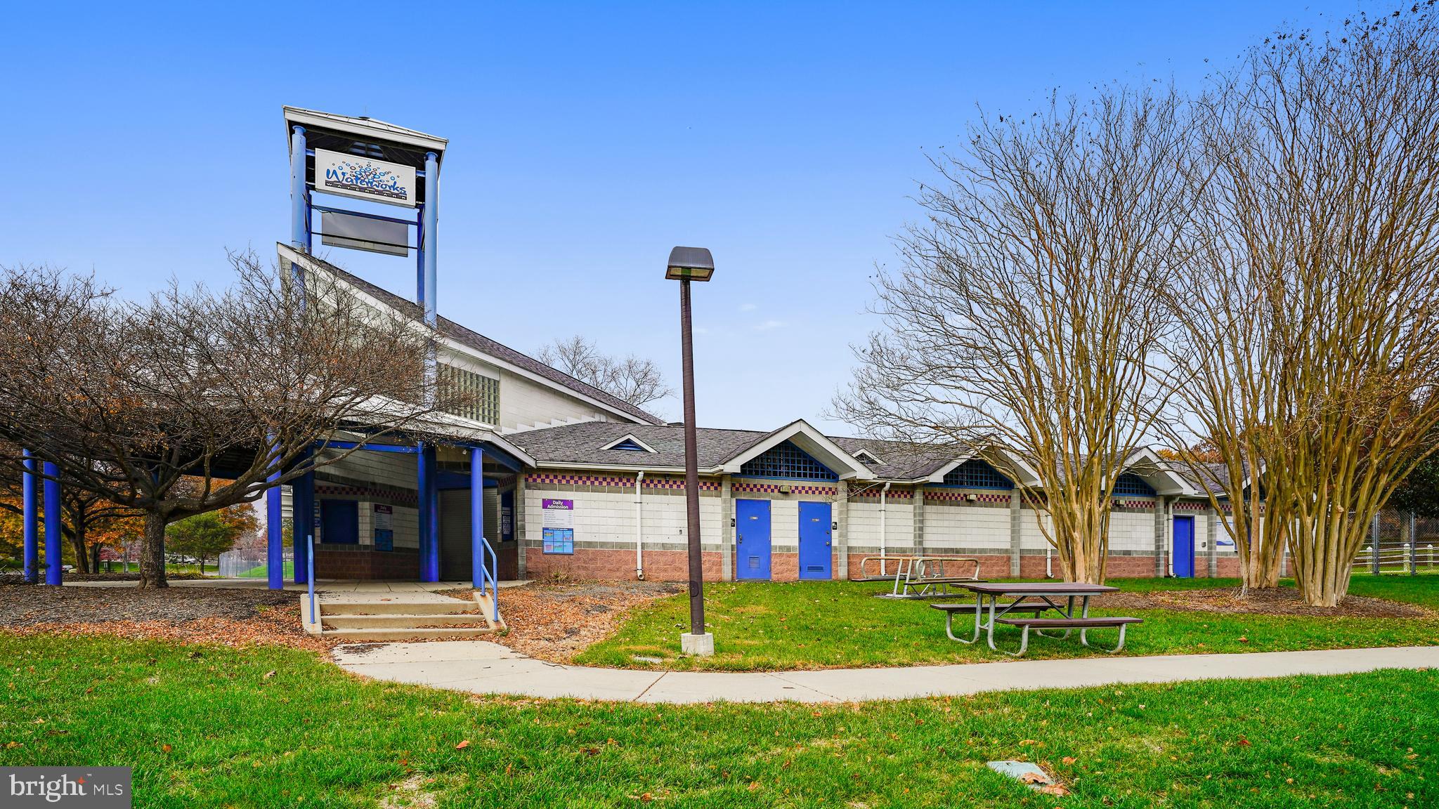 HASTINGS MARKETPLACE - Residential