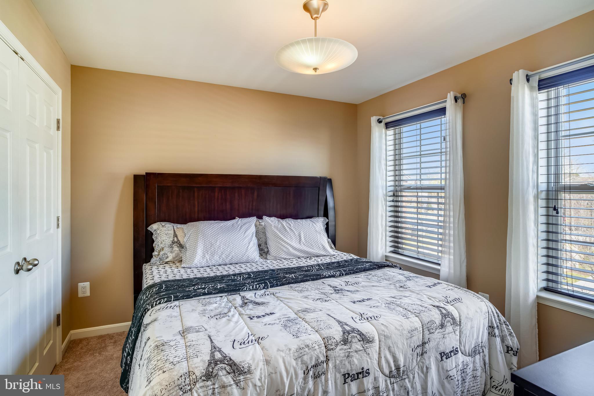 HASTINGS MARKETPLACE - Residential