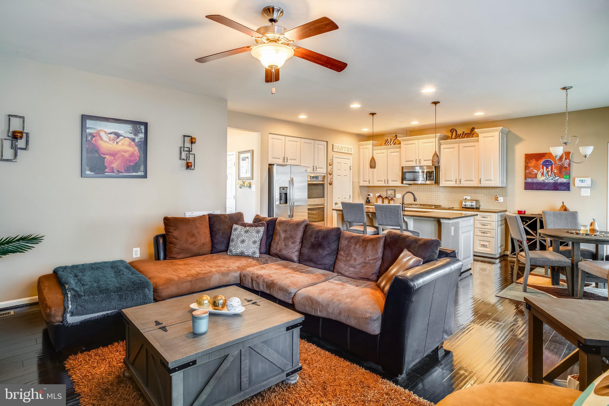 HASTINGS MARKETPLACE - Residential