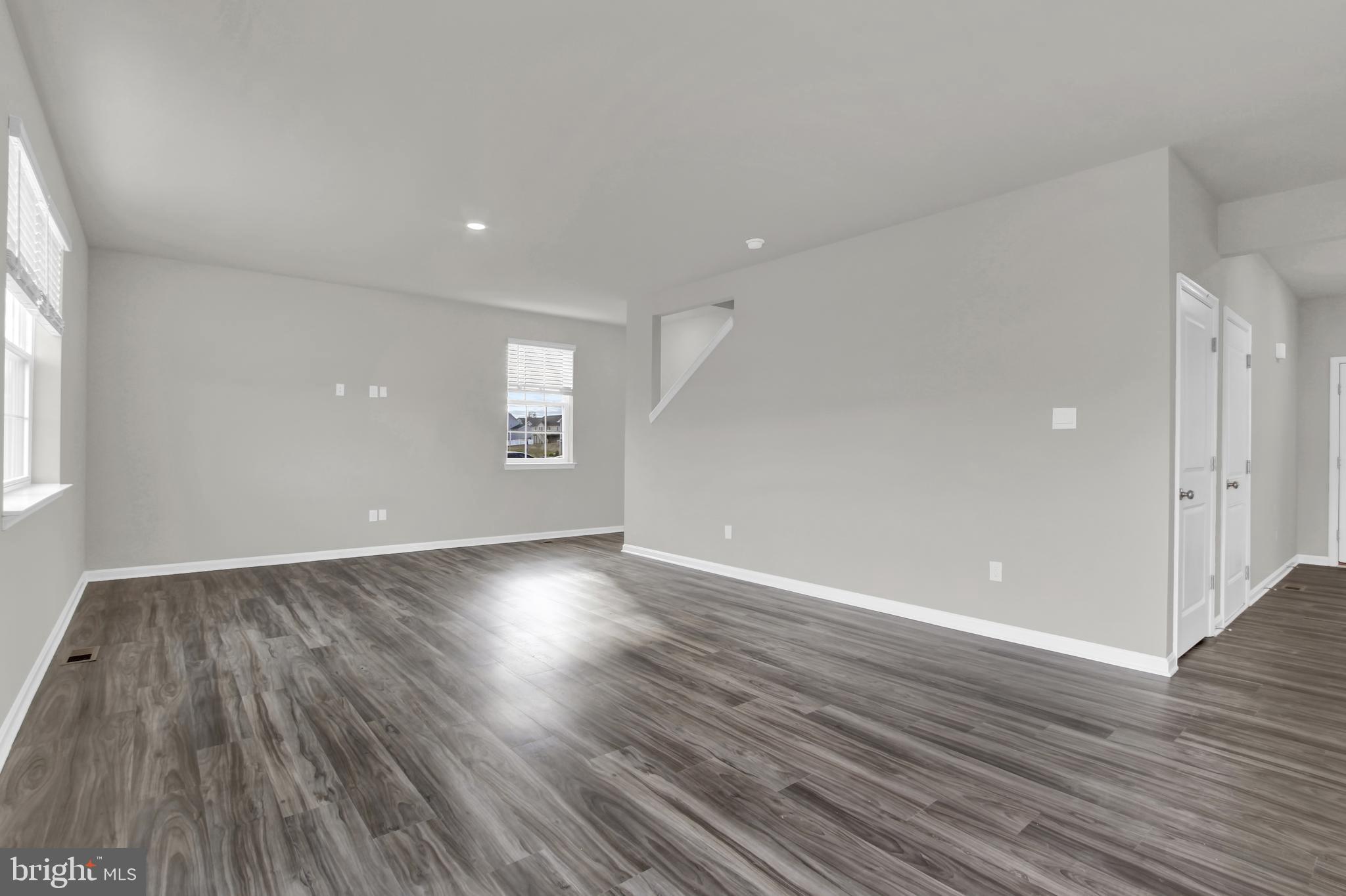 MAGNOLIA SPRINGS - Residential