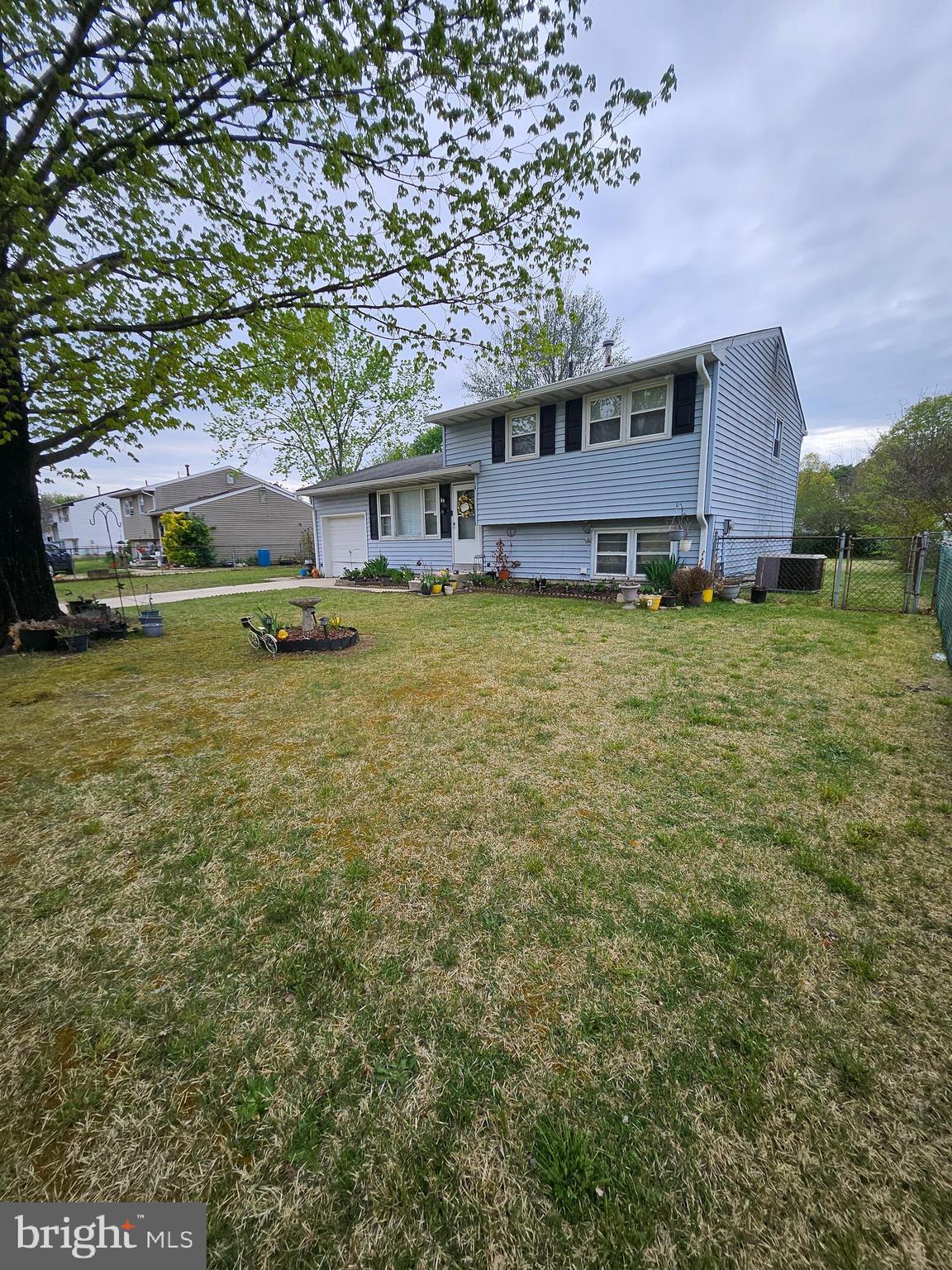 Photo 1 of 17 — 570 BRADFORD DRIVE, VINELAND, NJ 08360
