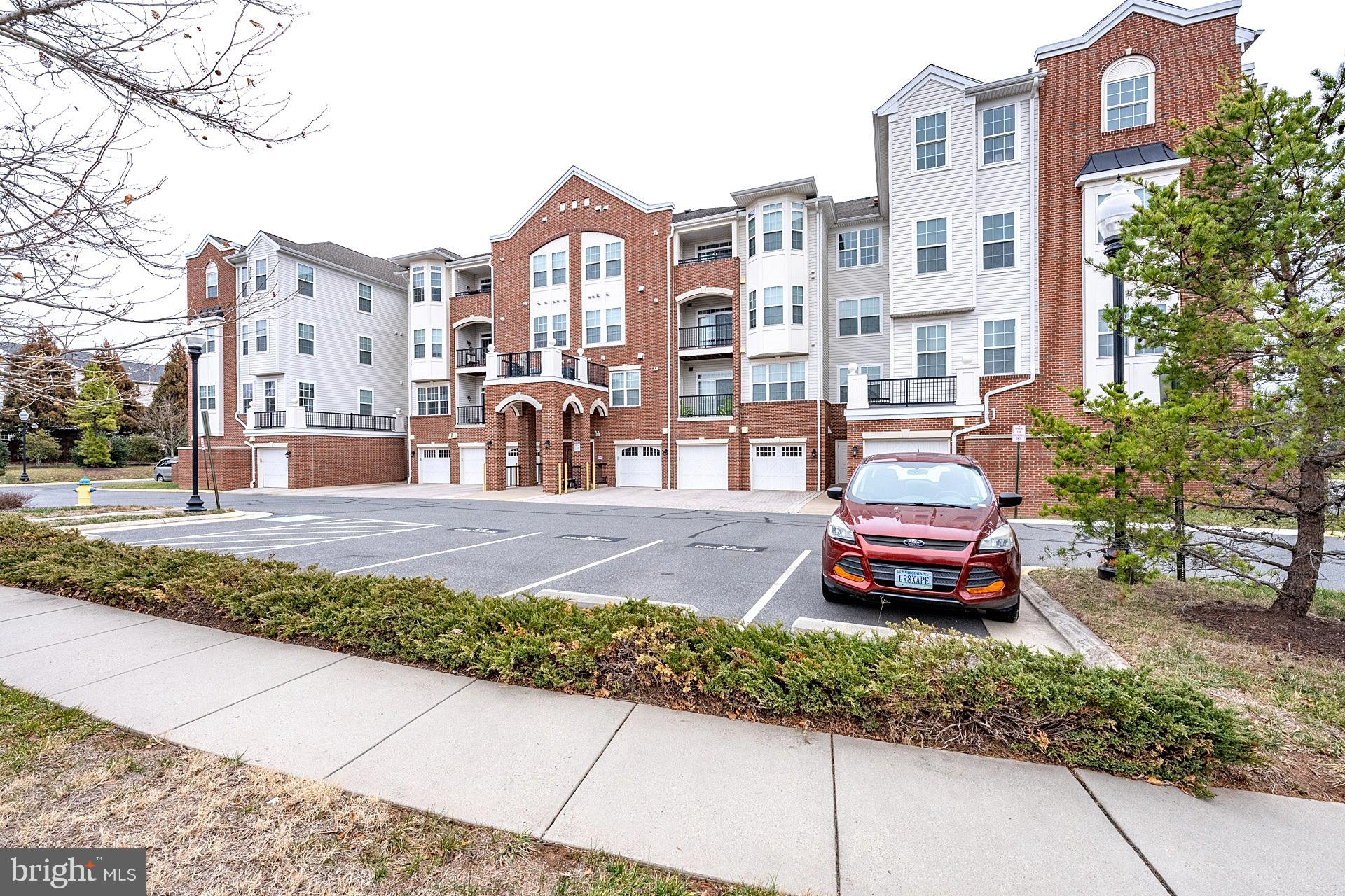 THE GATHERINGS - Residential