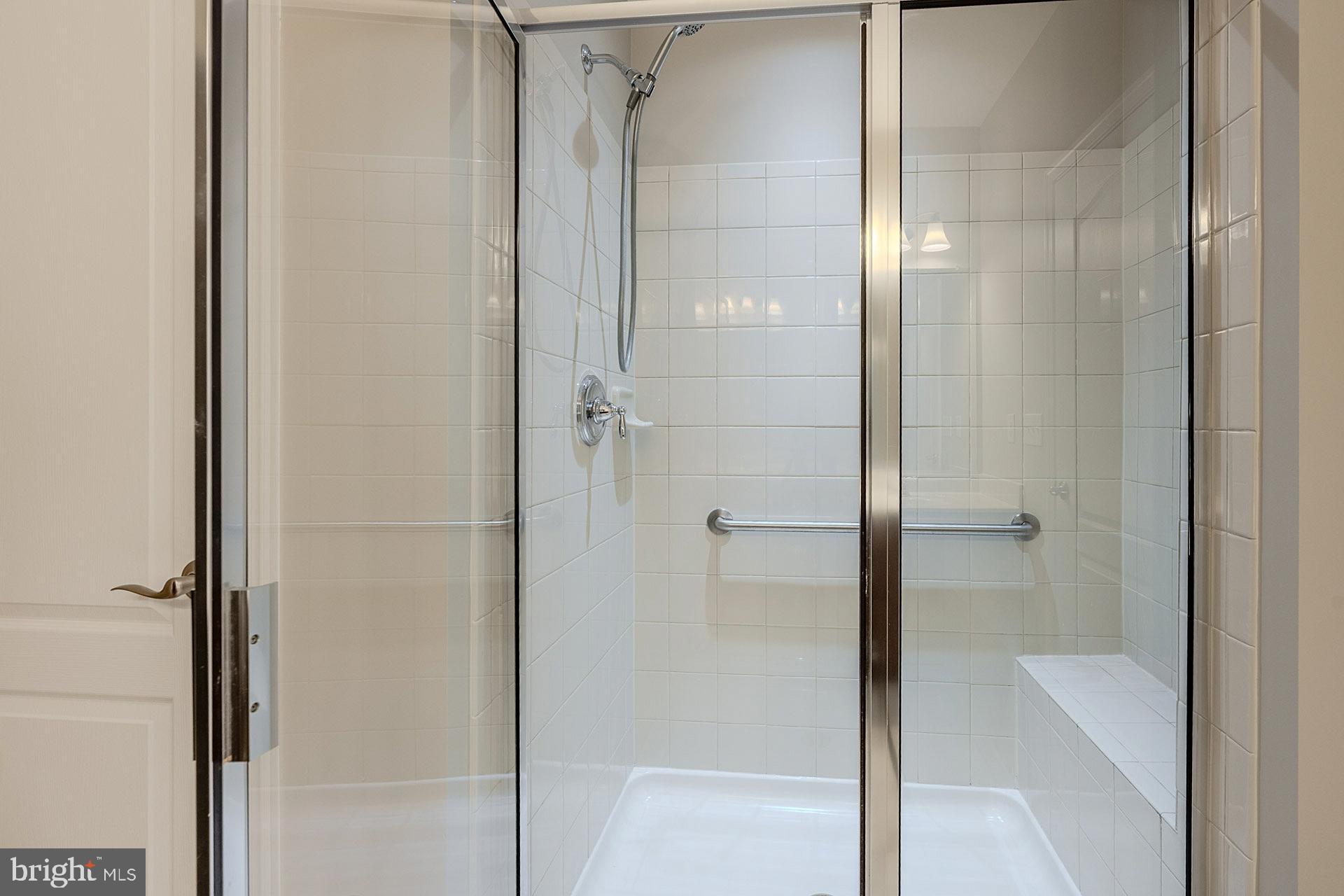 THE GATHERINGS - Residential