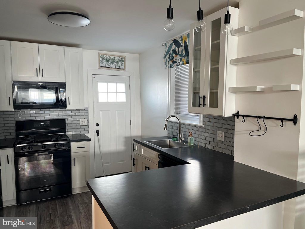 Photo of 136 Davis Street, PHILADELPHIA, PA 19127 (MLS # PAPH2584118)