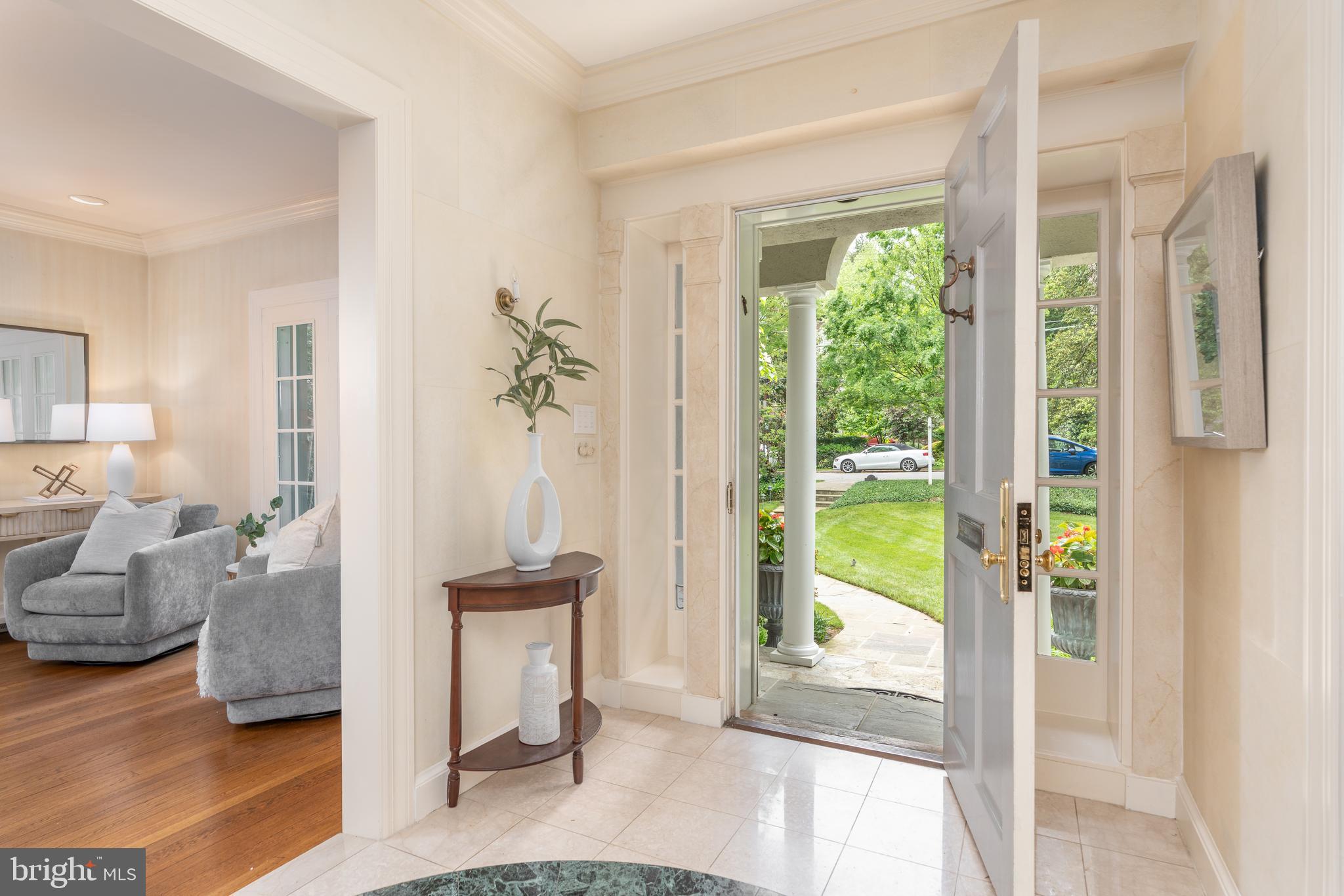 WESLEY HEIGHTS - Residential