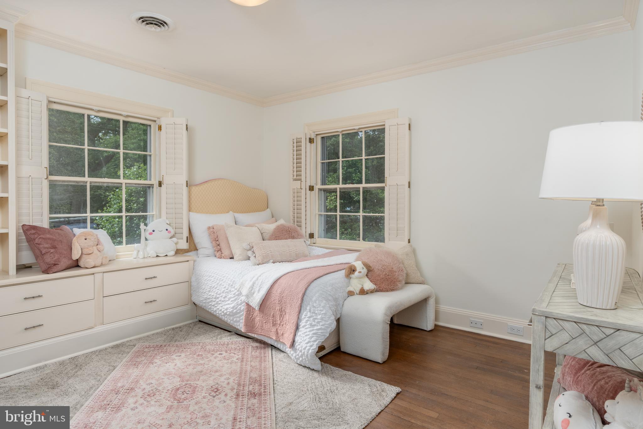 WESLEY HEIGHTS - Residential