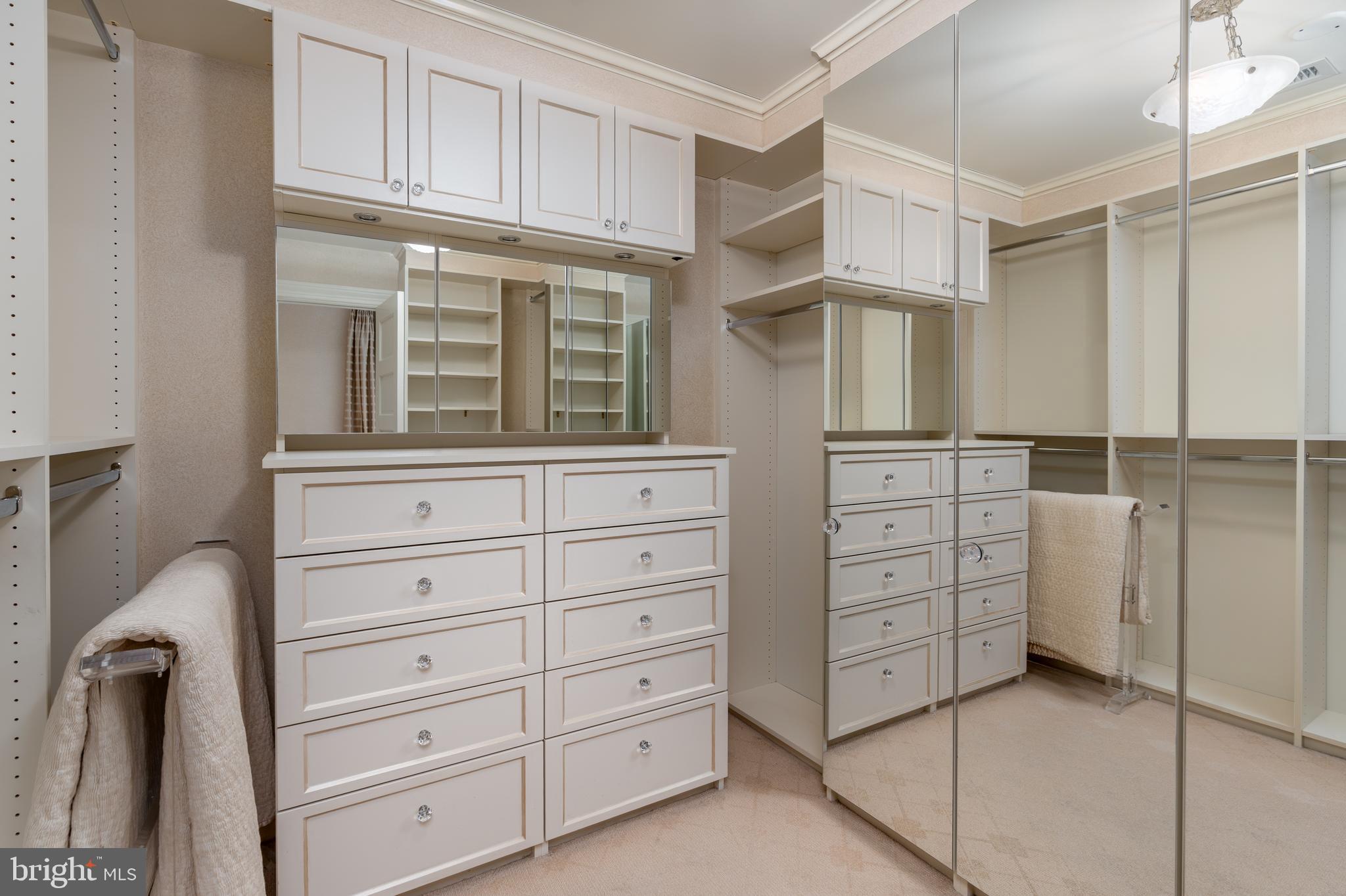 WESLEY HEIGHTS - Residential