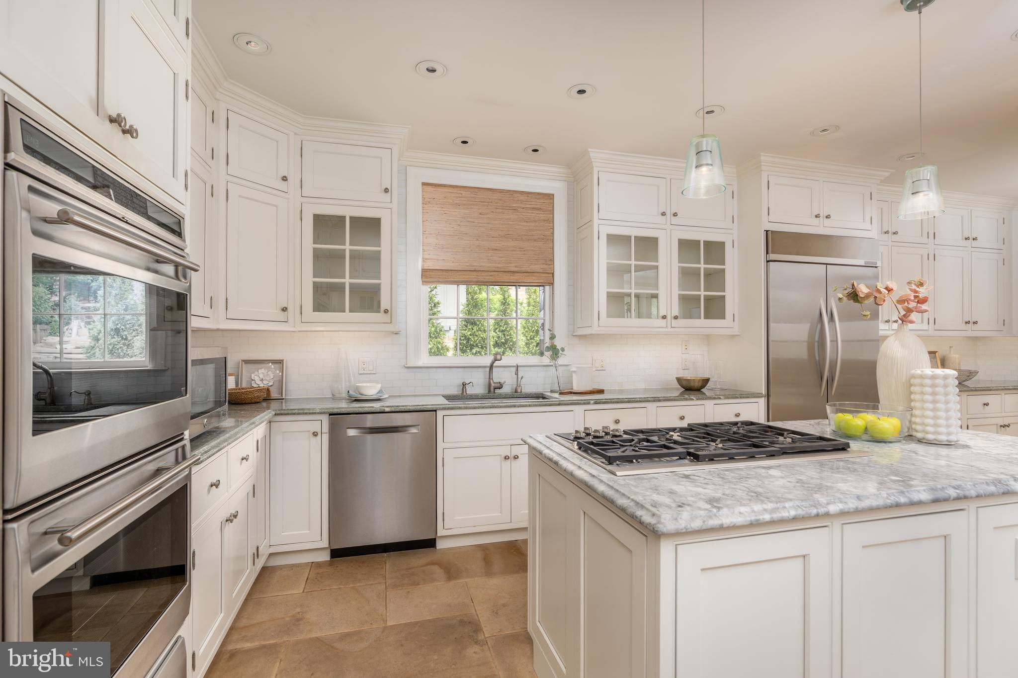 WESLEY HEIGHTS - Residential