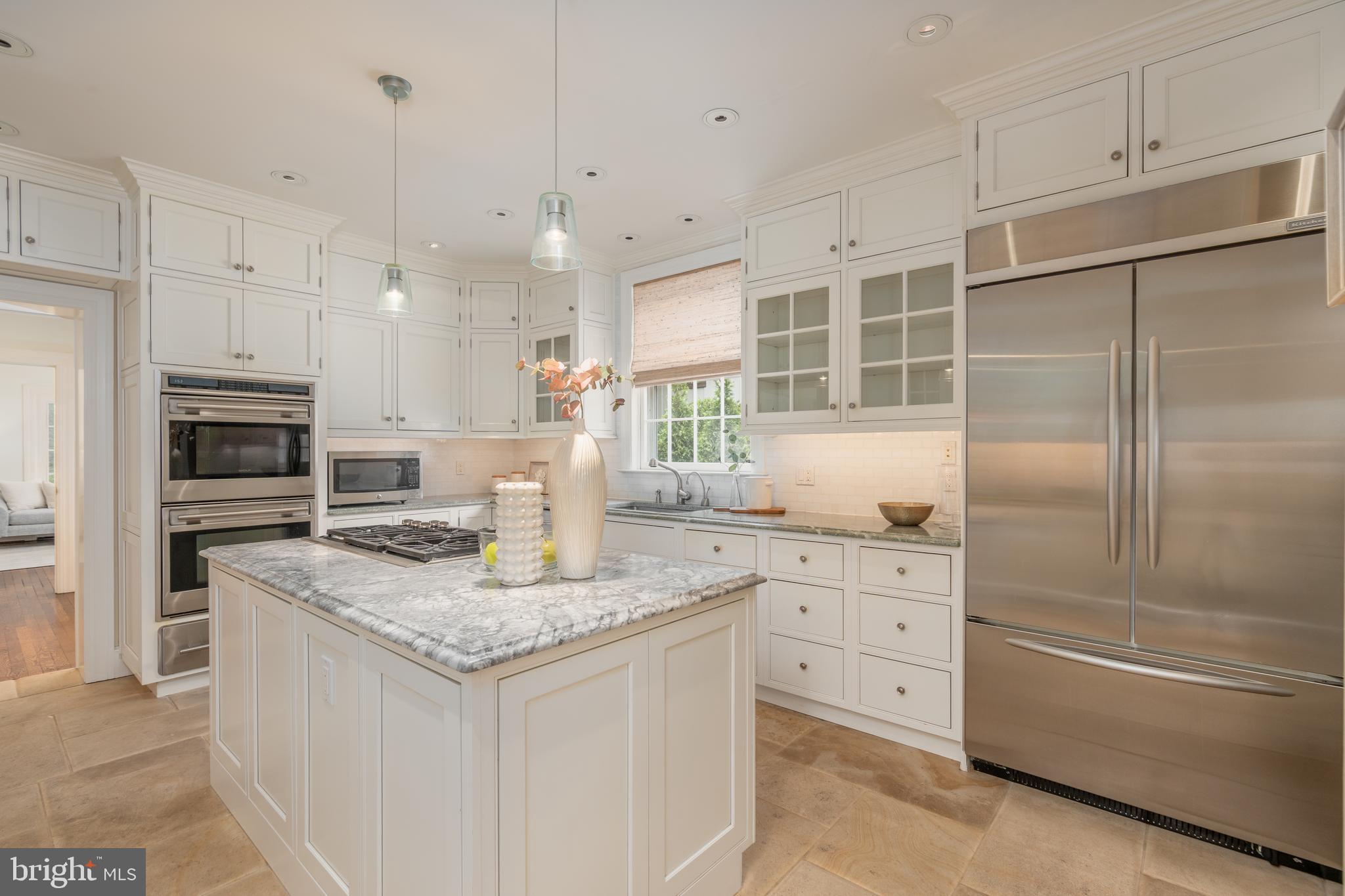 WESLEY HEIGHTS - Residential