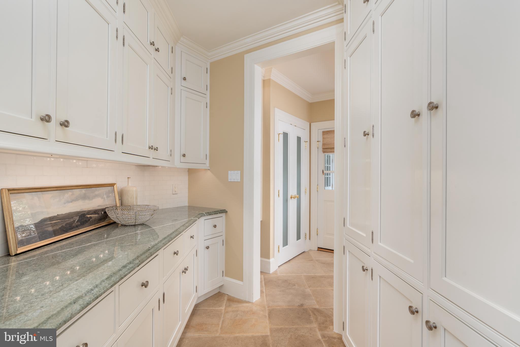 WESLEY HEIGHTS - Residential